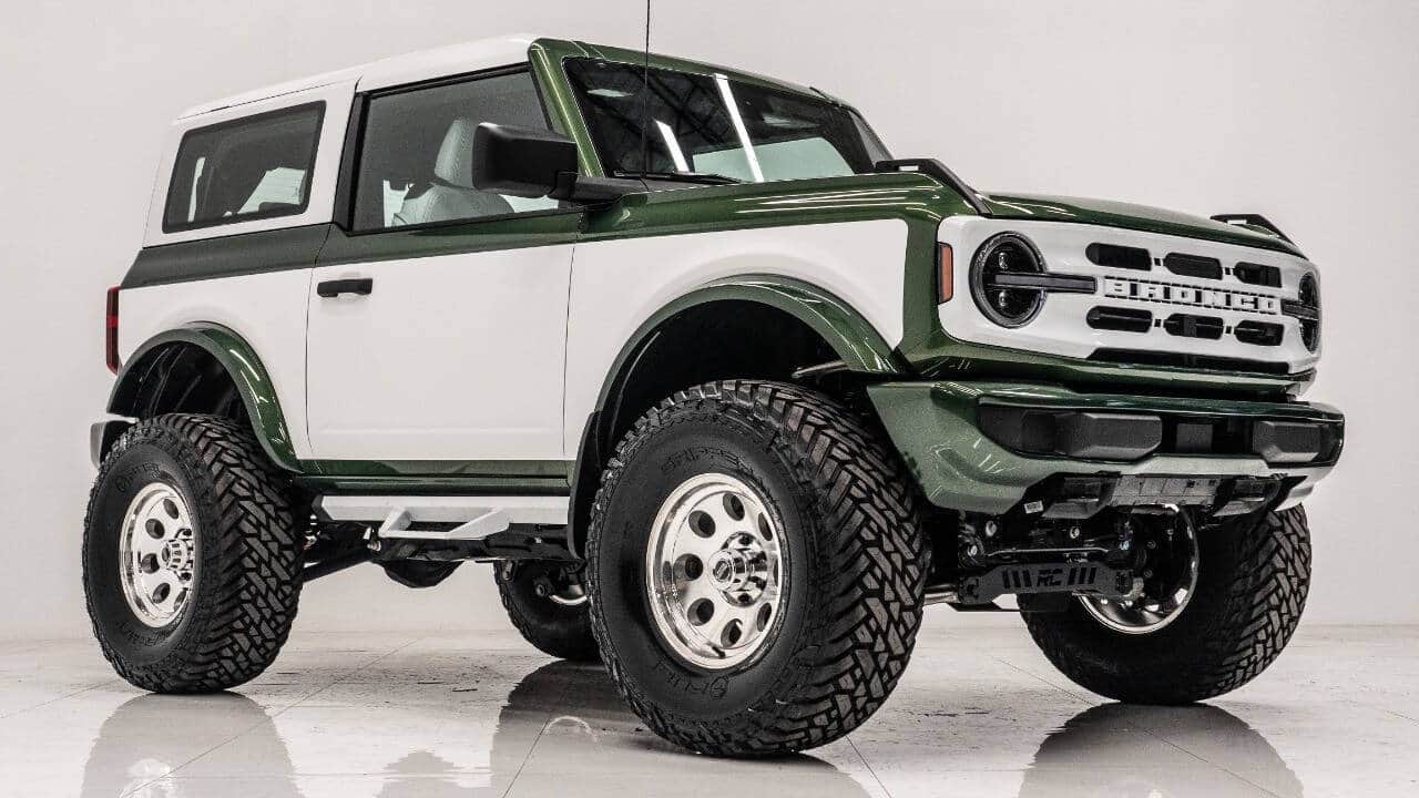 2023 FORD BRONCO