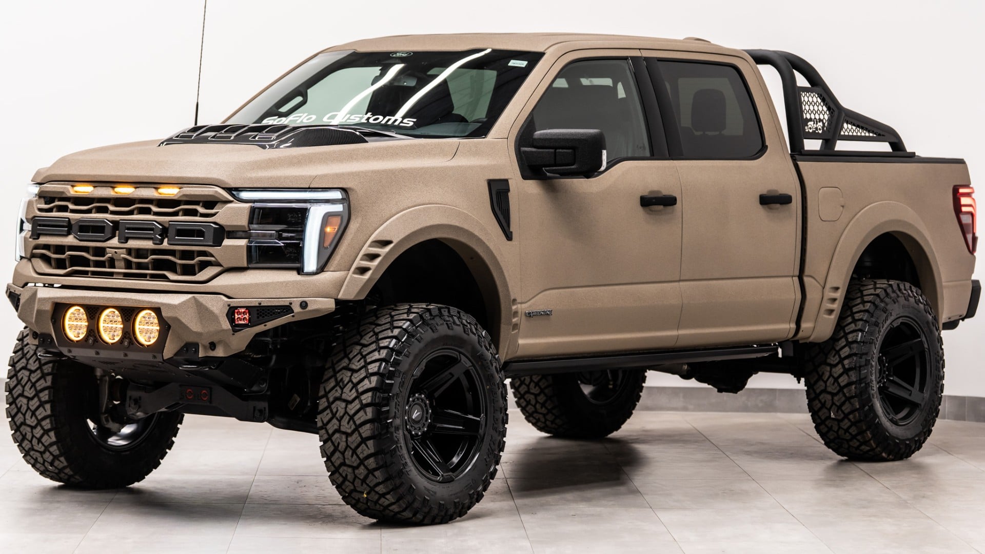 2025 FORD F-150 LARIAT