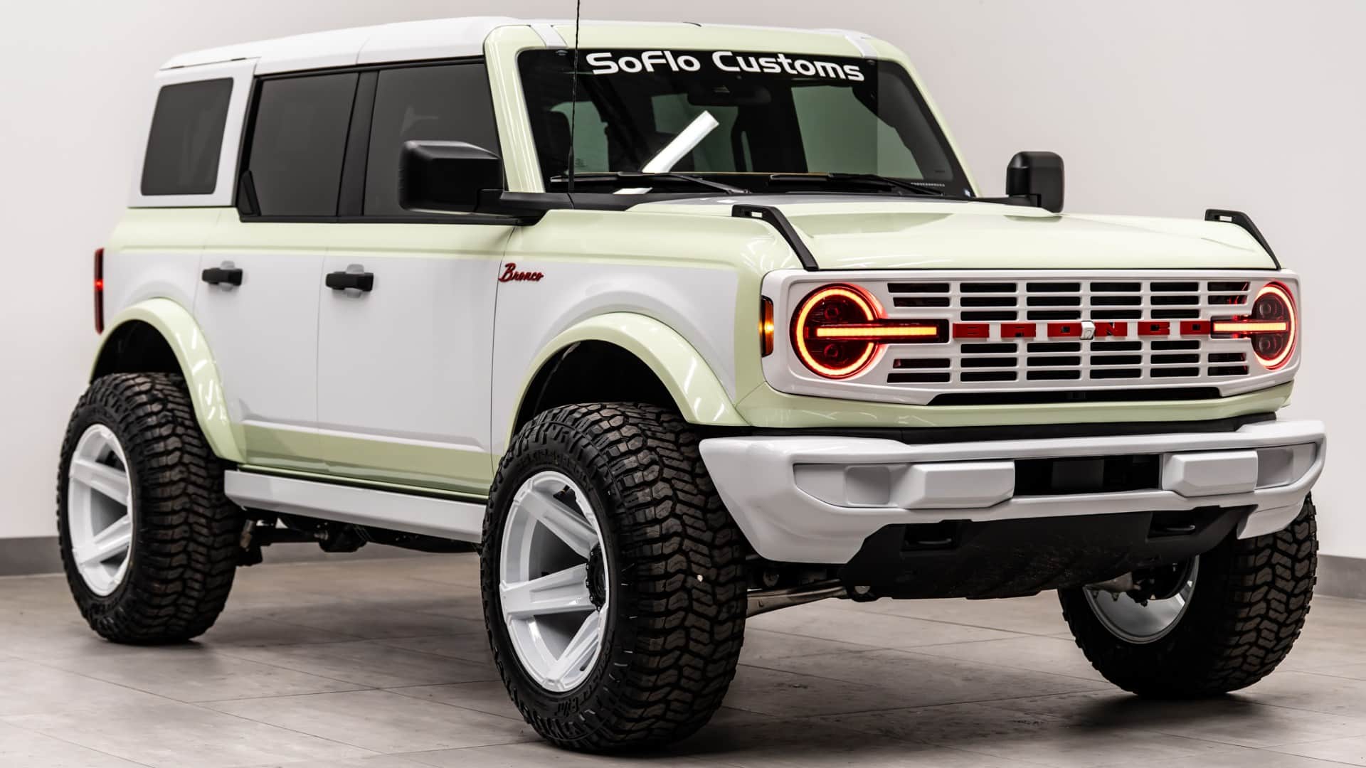 2026 FORD BRONCO