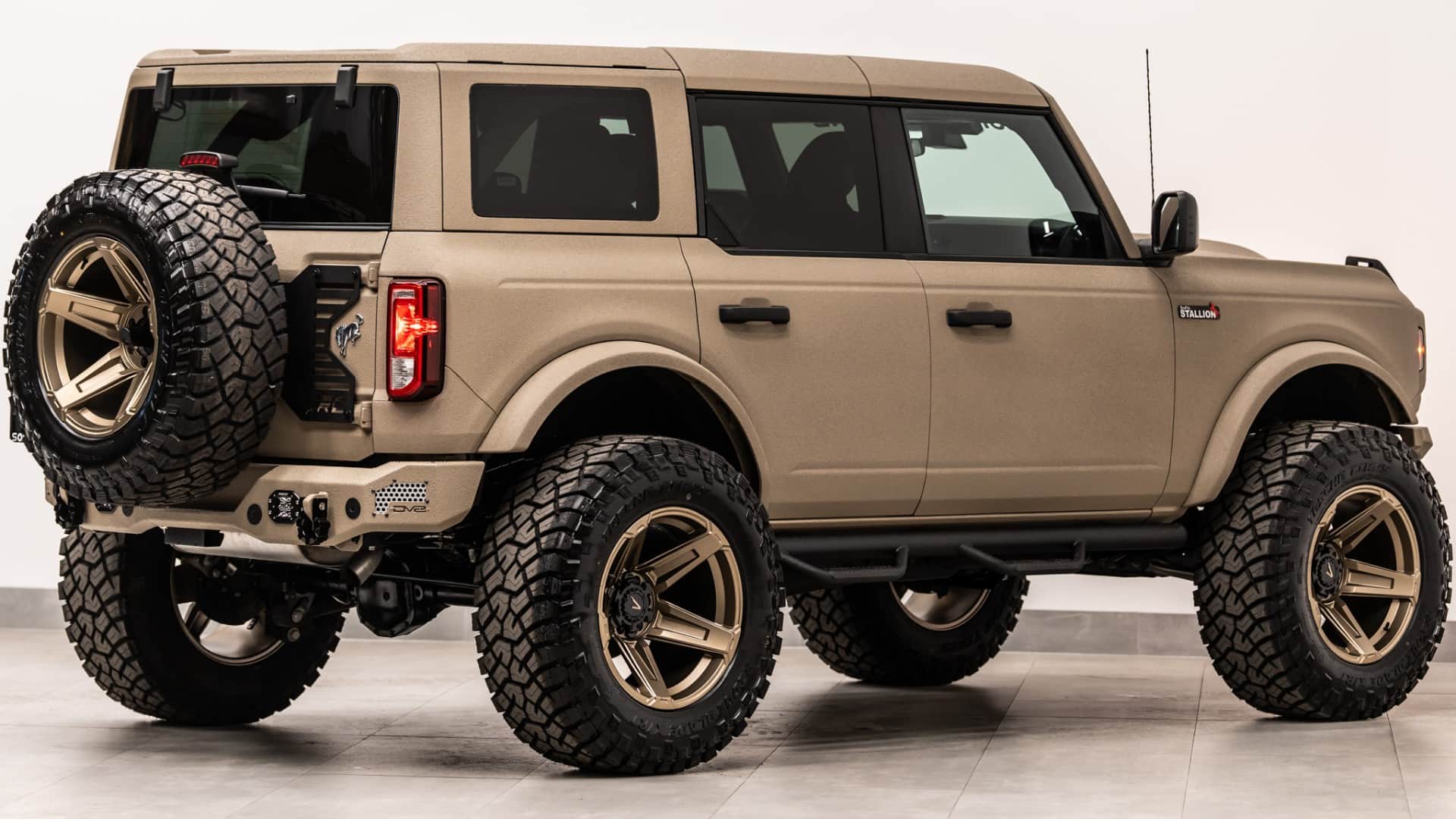2025 FORD BRONCO