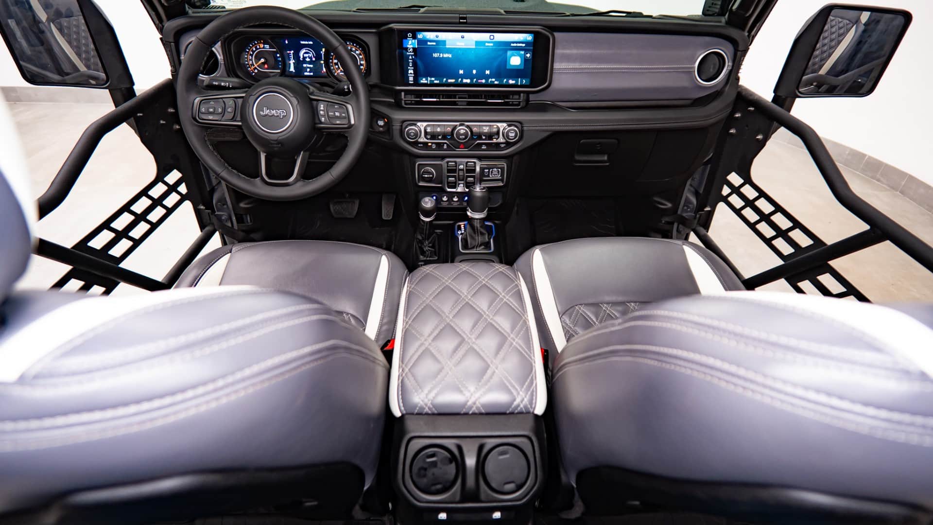 2025 JEEP GLADIATOR
