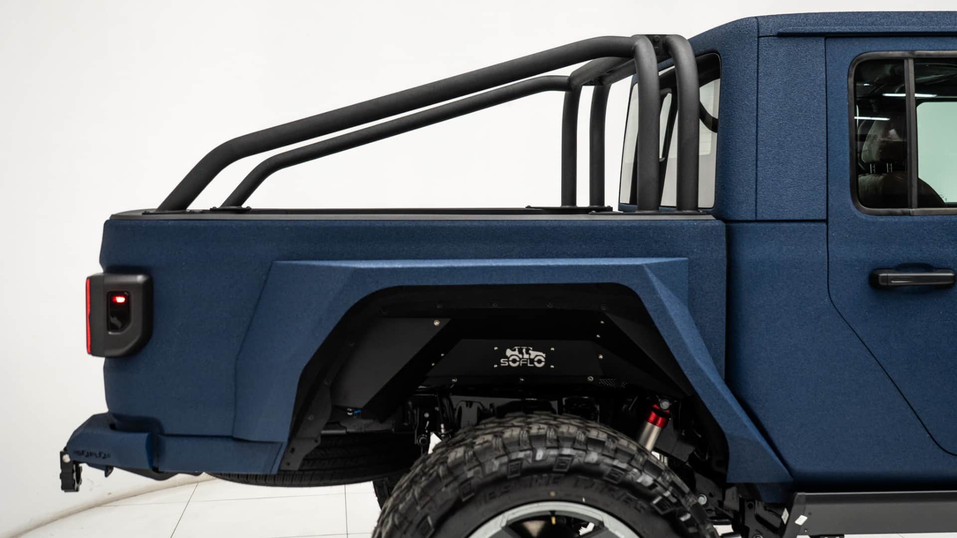 2025 JEEP GLADIATOR