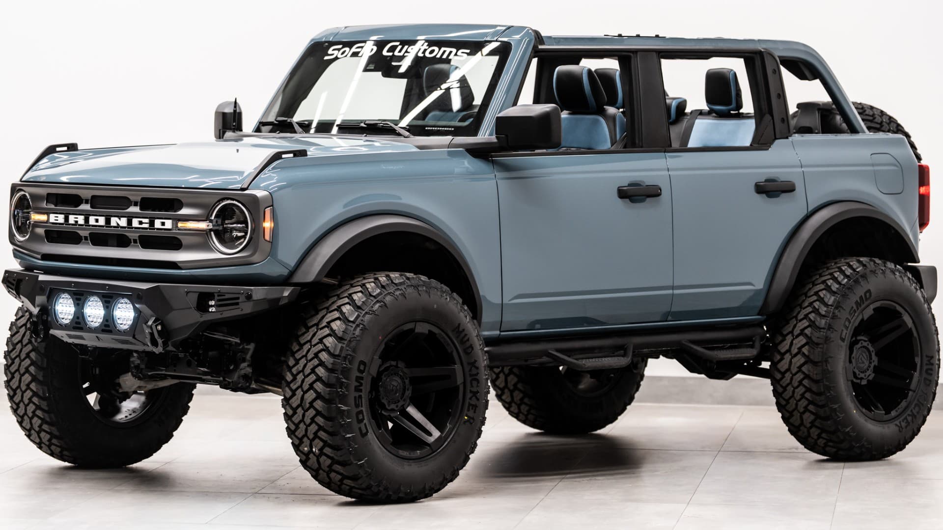 2021 FORD BRONCO