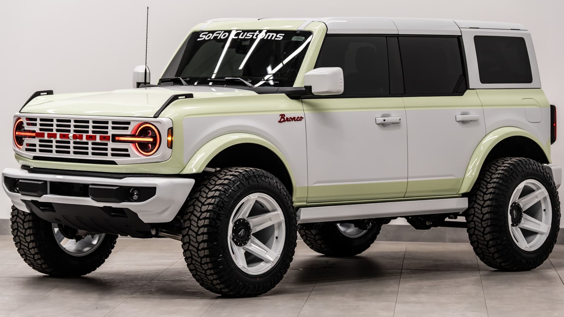 2026 FORD BRONCO