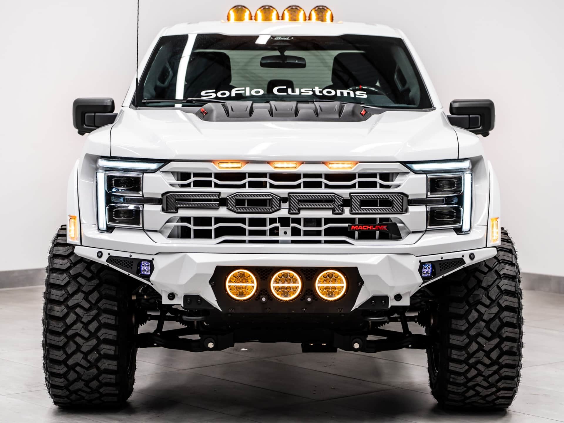 2025 FORD F-150 4X4 LARIAT