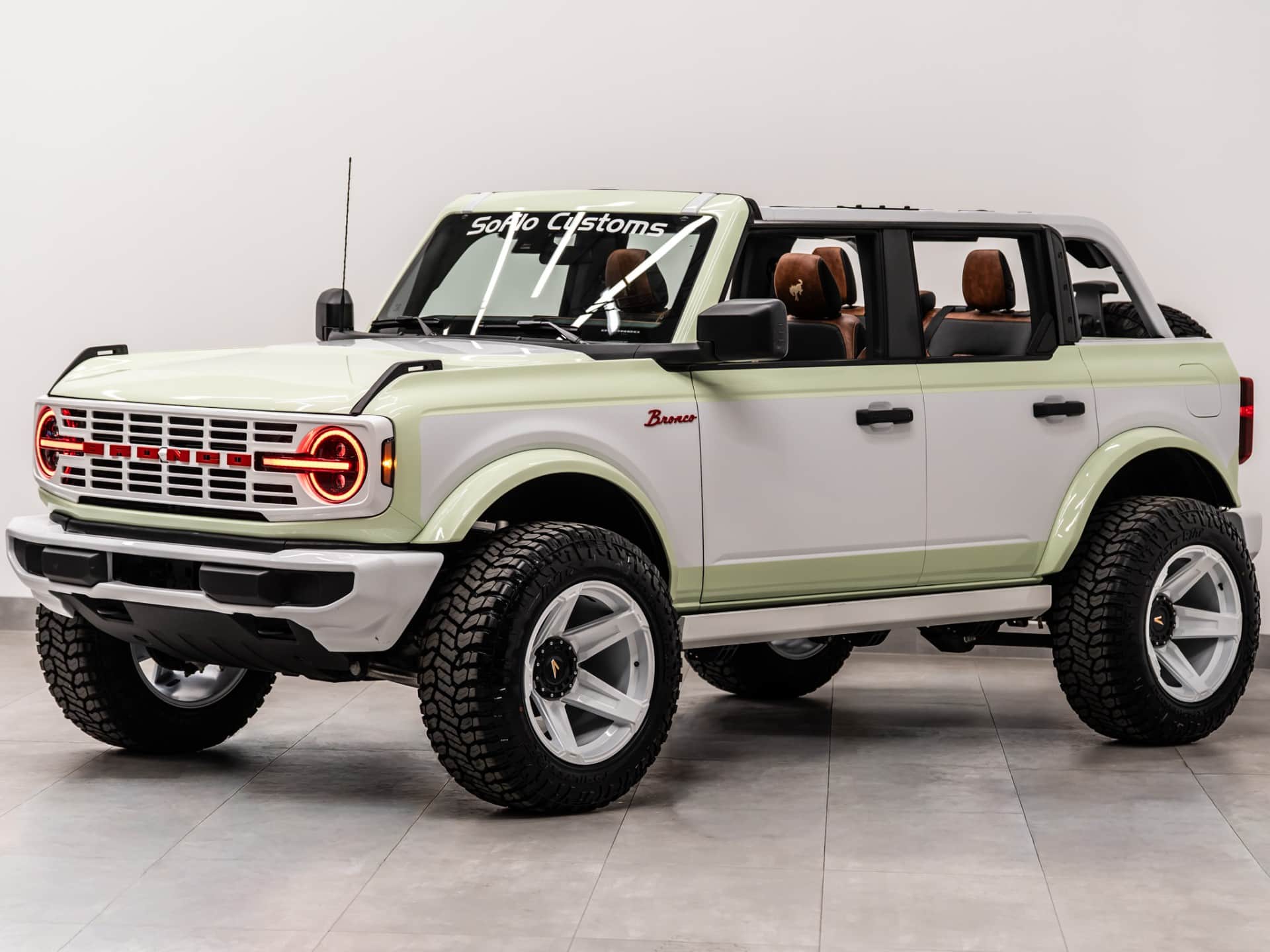 2025 FORD BRONCO 4X4