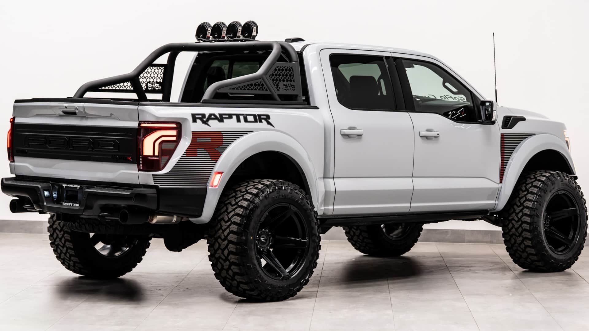 2026 FORD F-150 RAPTOR R