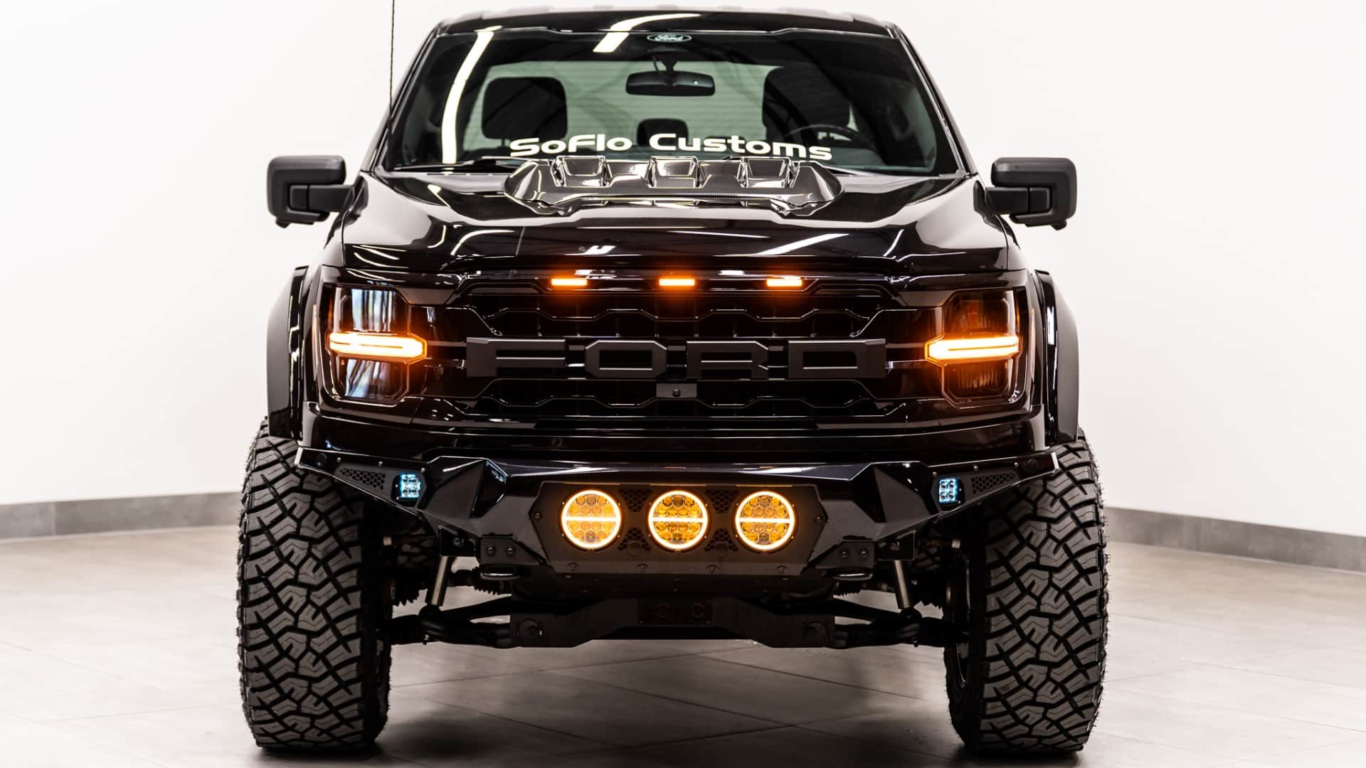 2024 FORD F-150 4X4