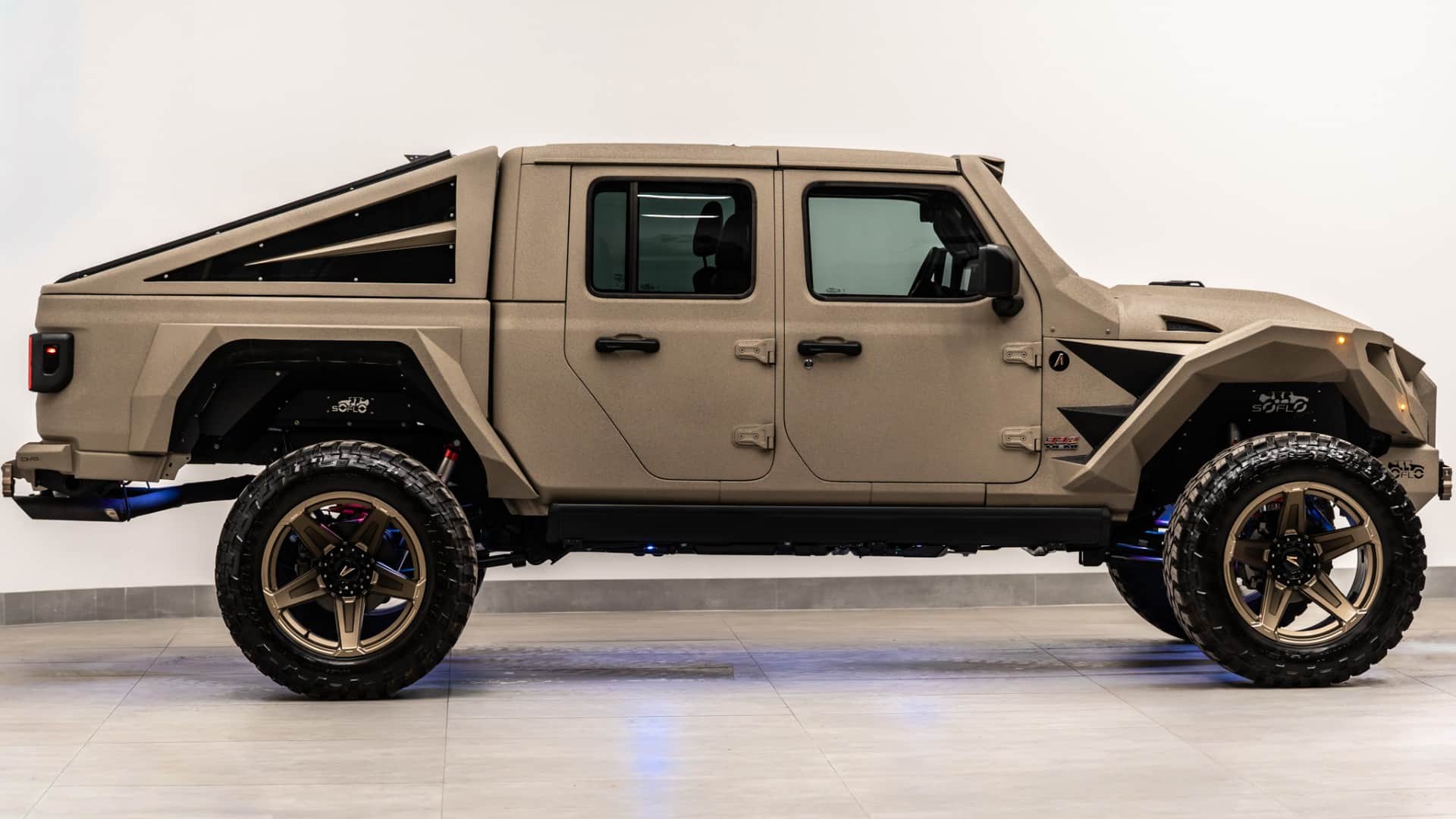 2025 JEEP GLADIATOR