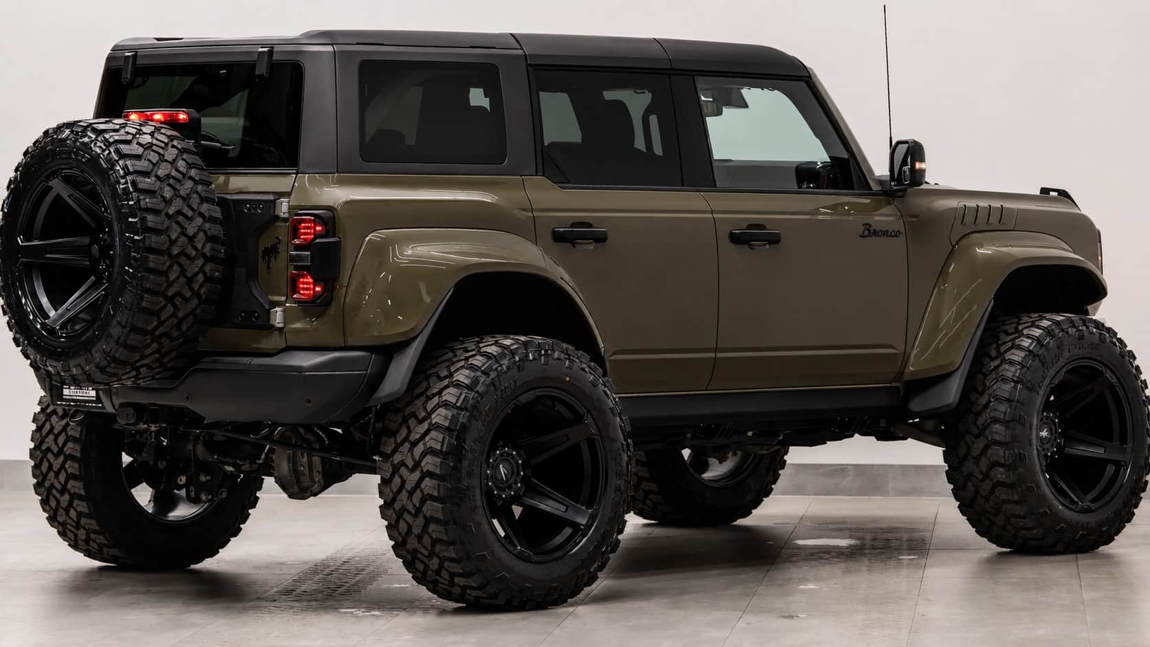 2024 FORD BRONCO