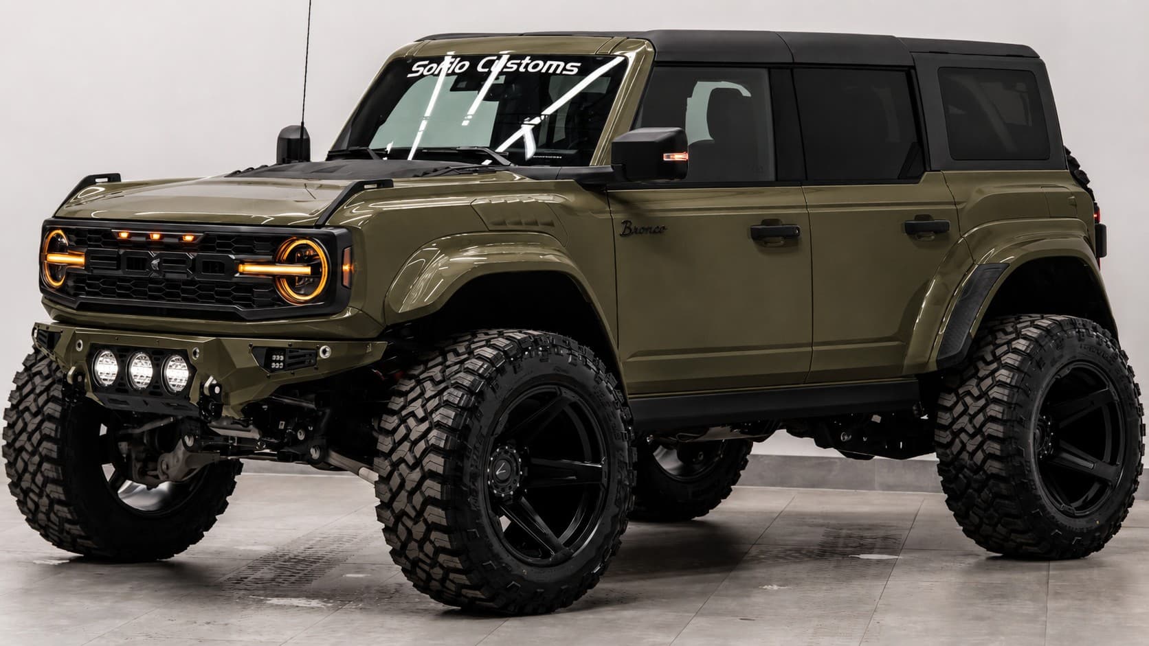 2024 FORD BRONCO