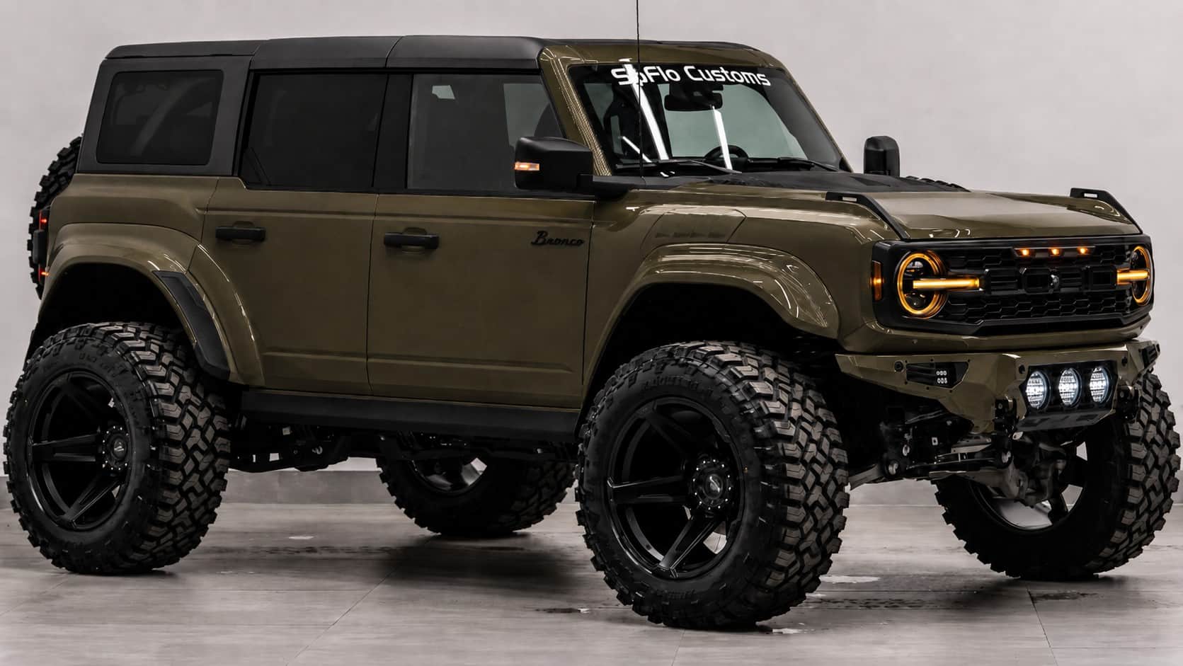2024 FORD BRONCO