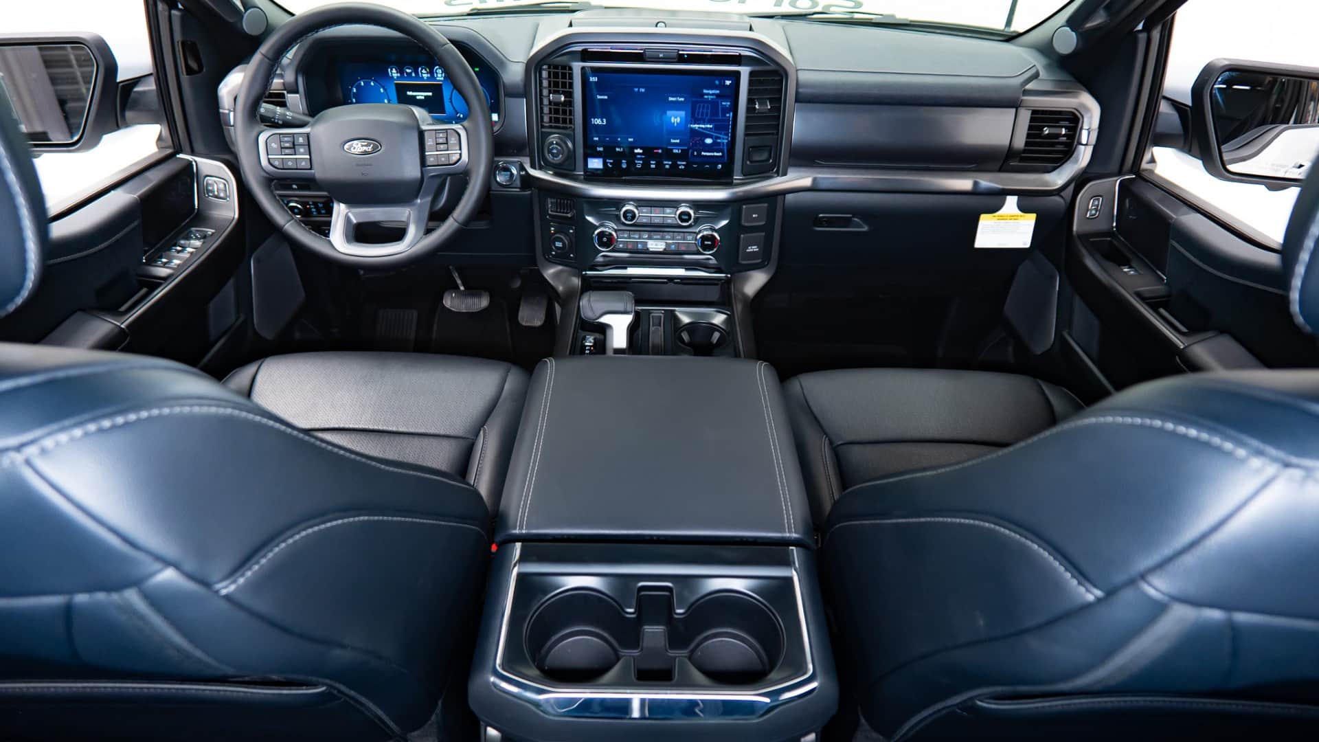 2024 FORD F-150 LARIAT