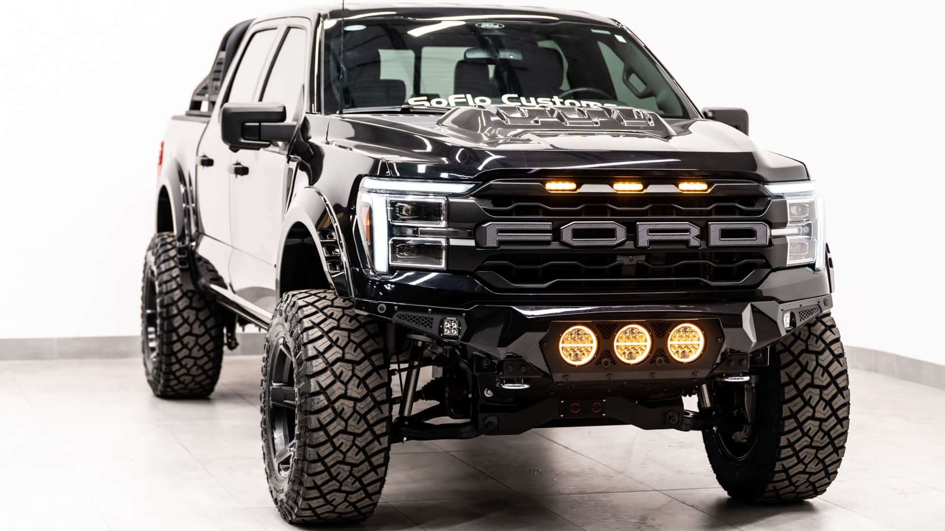 2024 FORD F-150 LARIAT