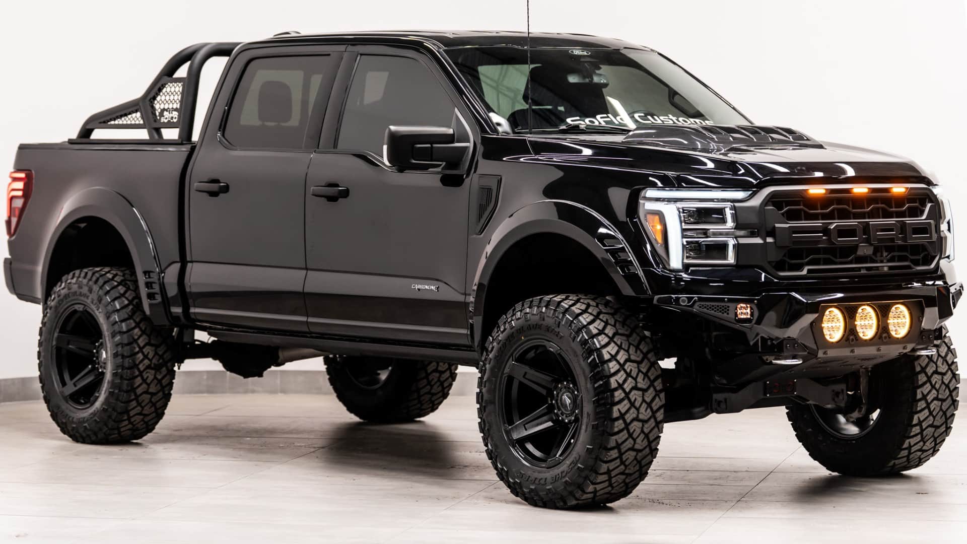 2024 FORD F-150 4X4 LARIAT