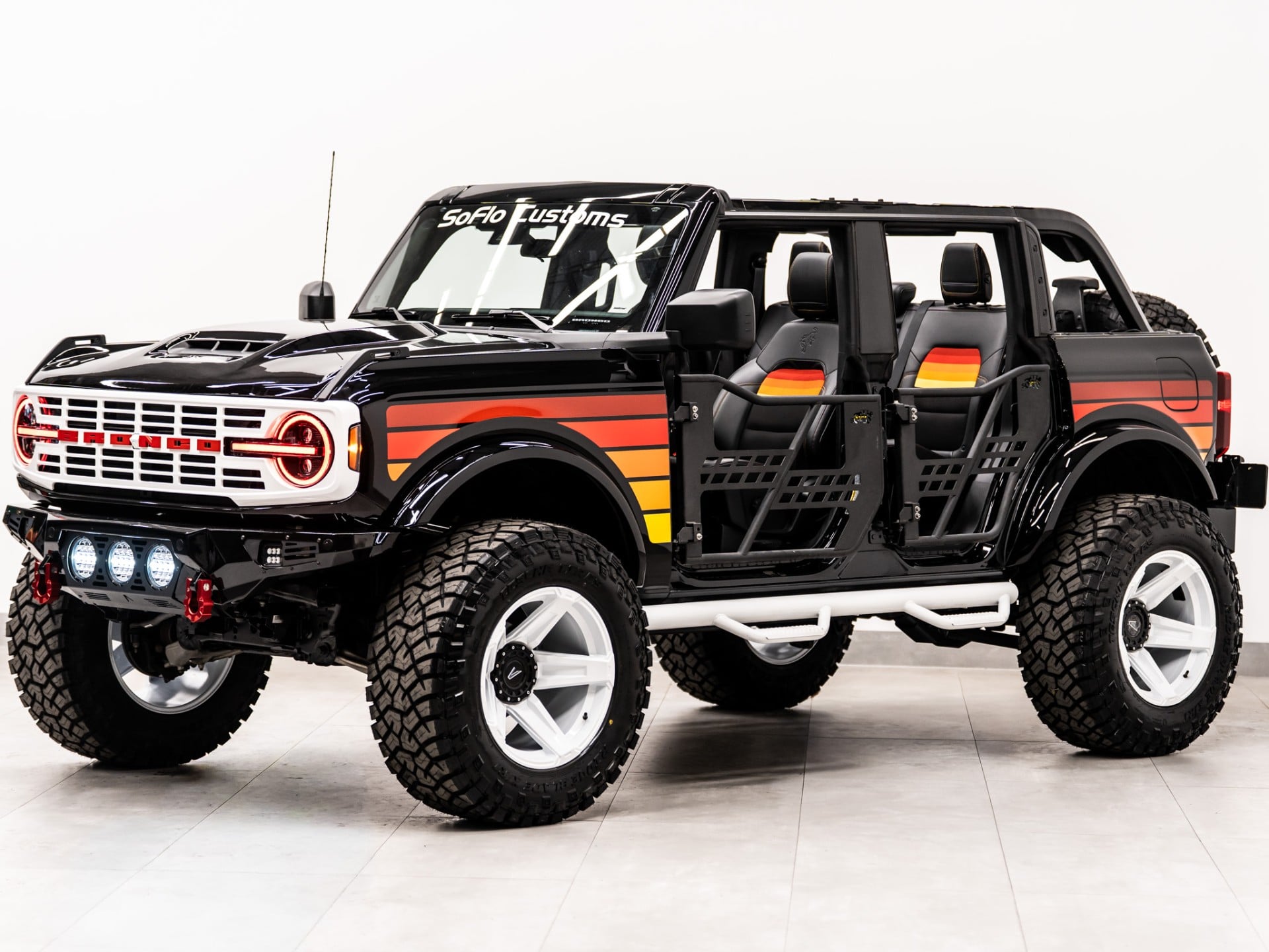 2025 FORD BRONCO 4X4