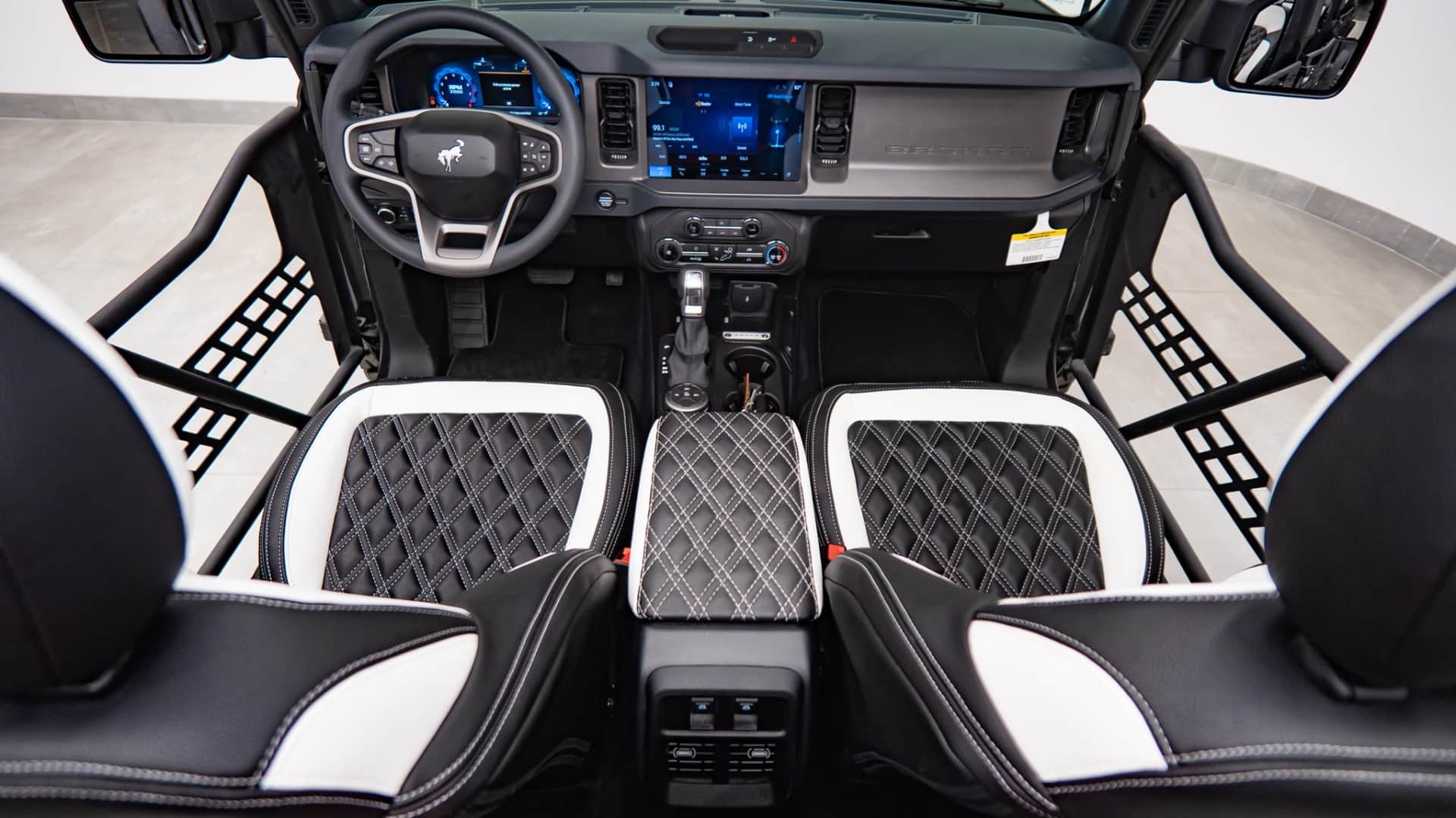2026 FORD BRONCO 4X4