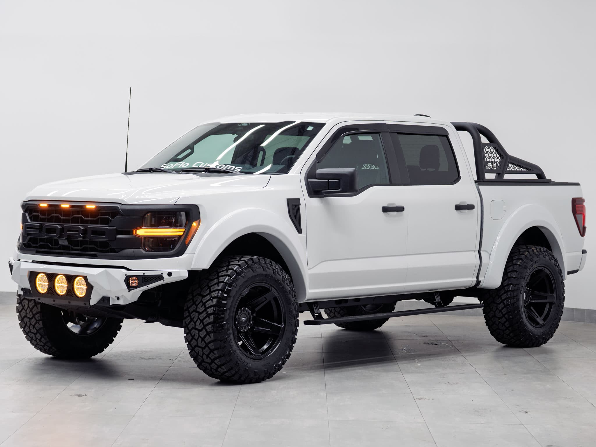 2024 FORD F-150 4X4