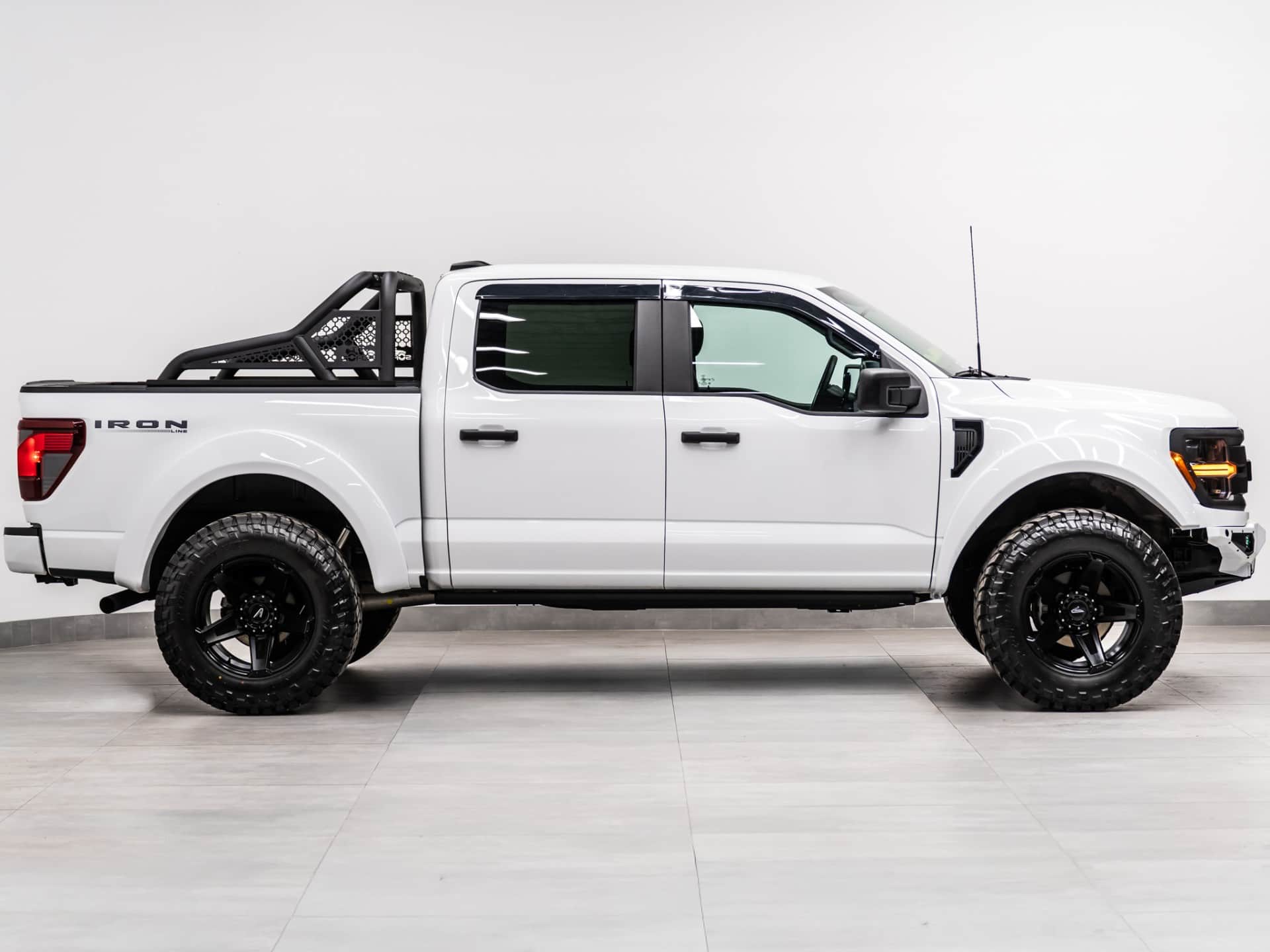 2024 FORD F-150 4X4
