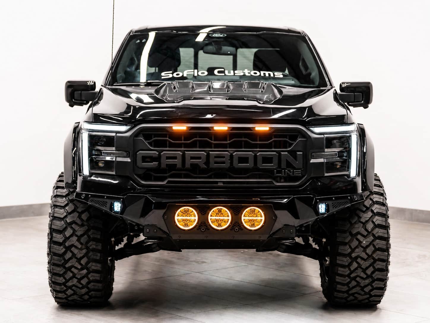 2024 FORD F-150 4X4 LARIAT