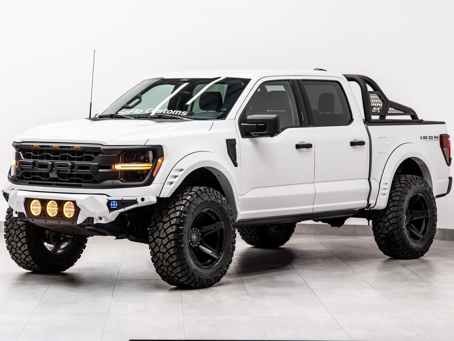 2024 FORD F-150 4X4