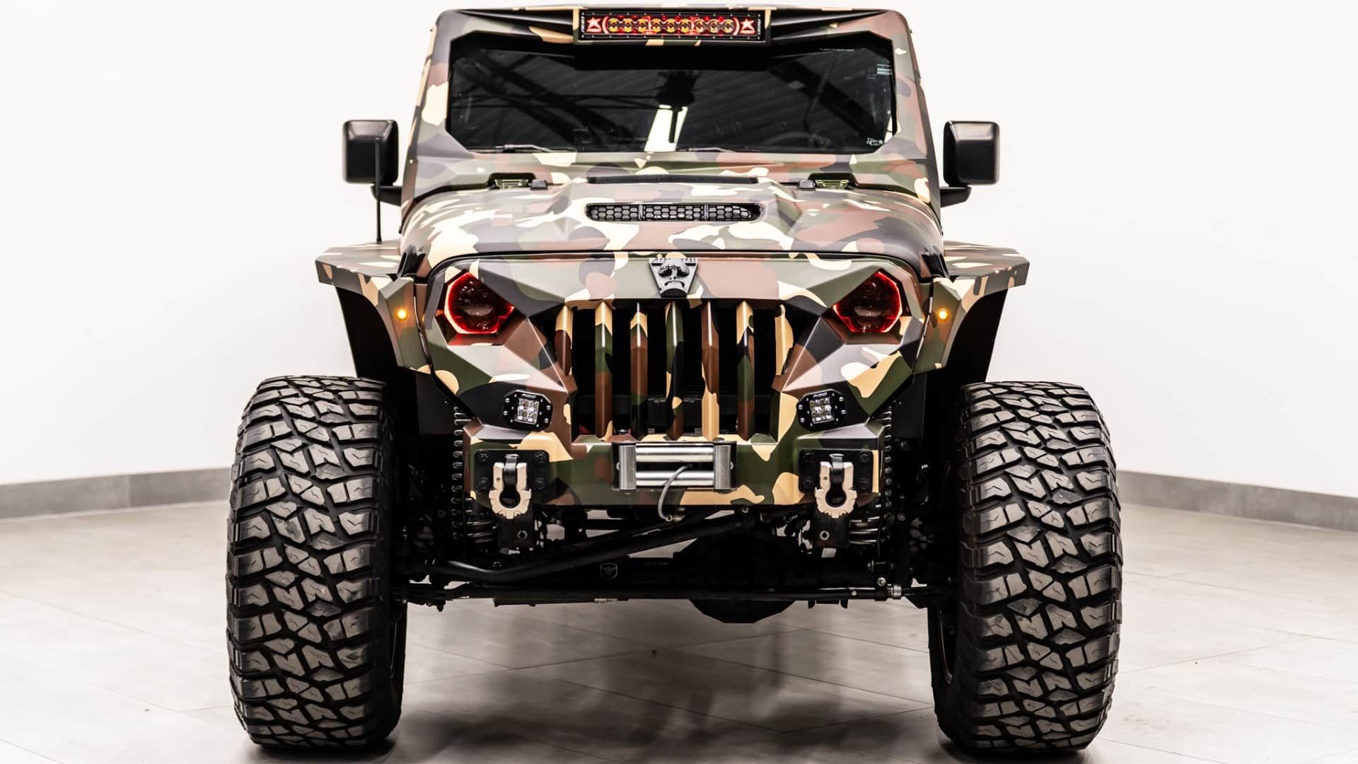 2023 APOCALYPSE HELLFIRE 6X6