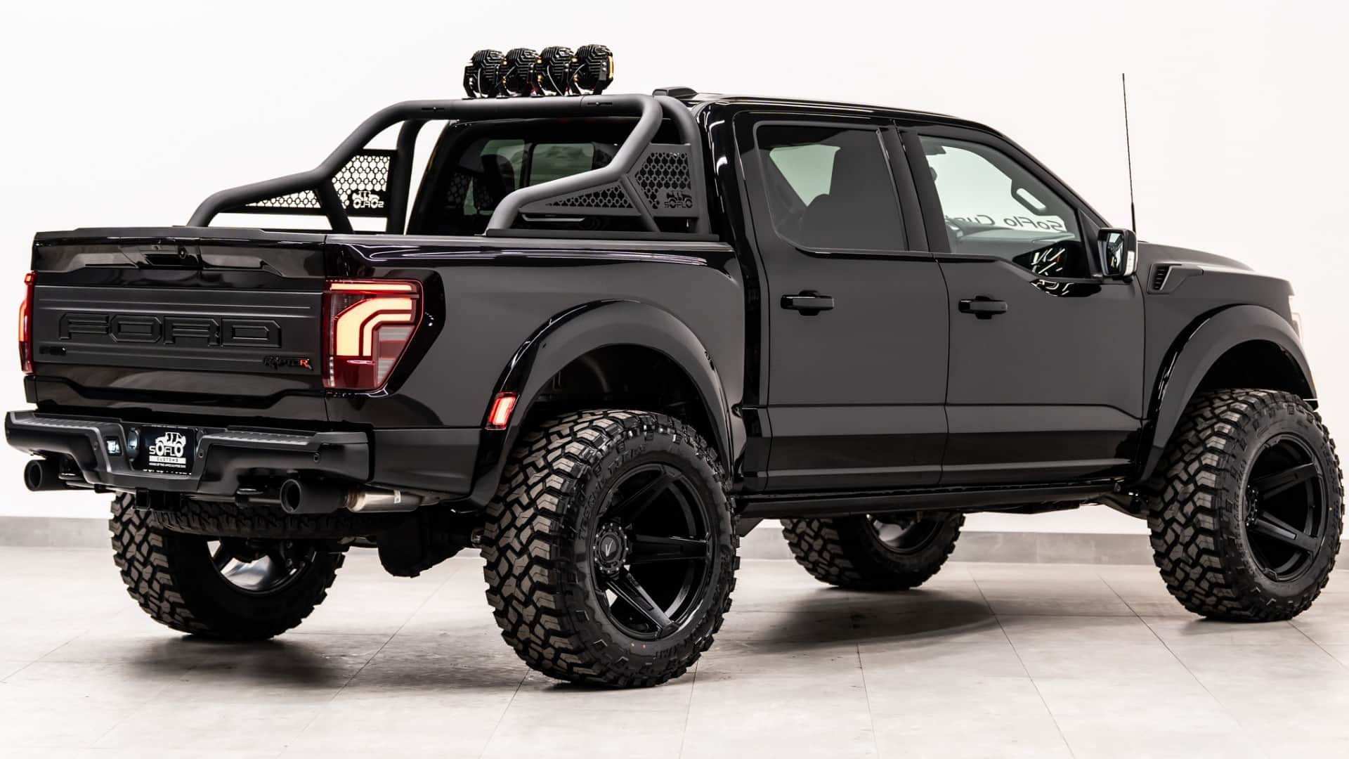 2025 FORD F-150 RAPTOR R