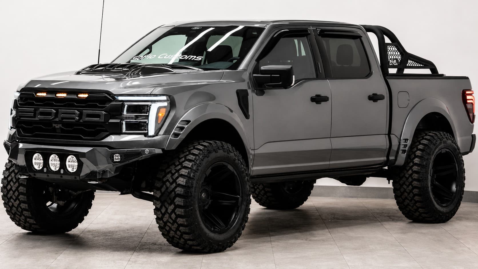 2024 FORD F-150 LARIAT