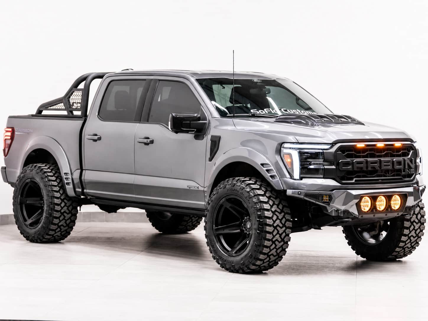 2025 FORD F-150 4X4 LARIAT