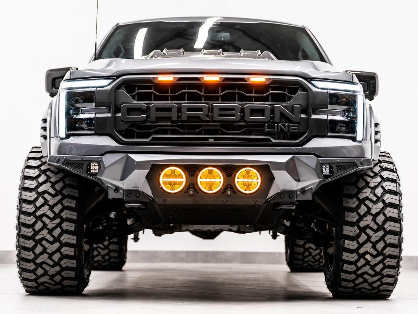 2025 FORD F-150 4X4 LARIAT
