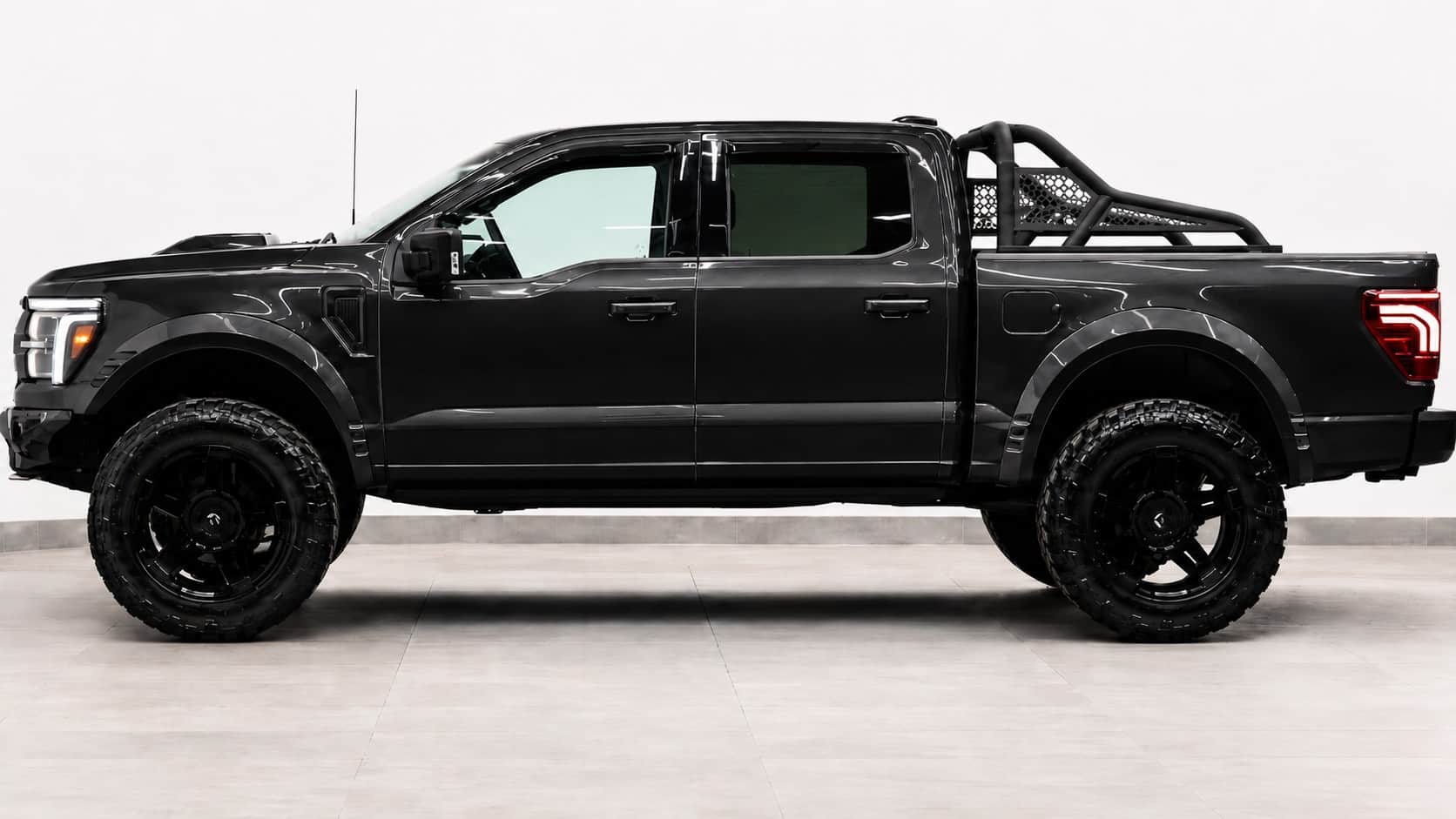 2024 FORD F-150 LARIAT