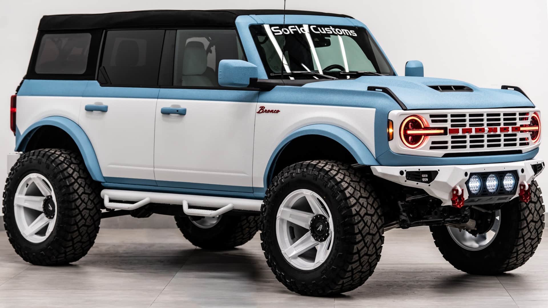 2025 FORD BRONCO 4X4