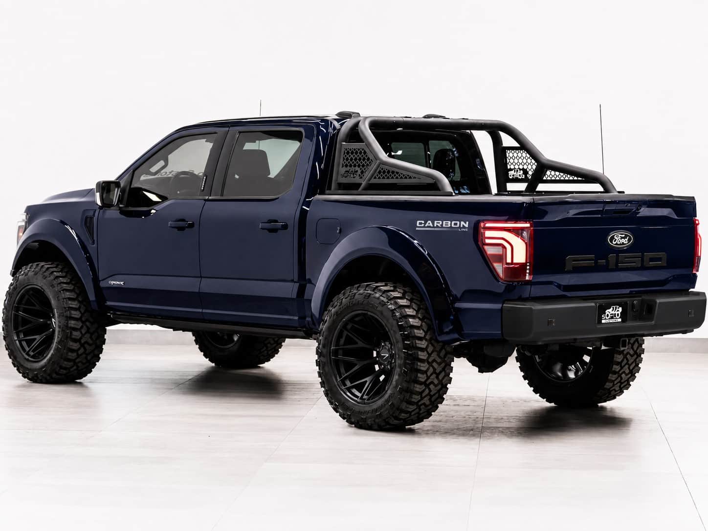 2025 FORD F-150 4X4 LARIAT