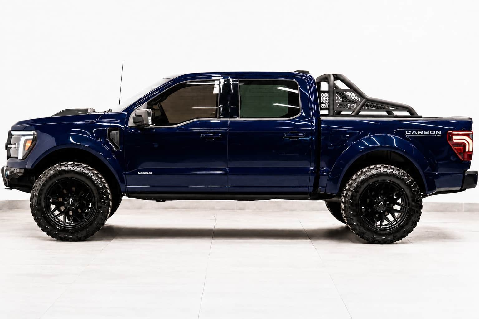 2025 FORD F-150 4X4 LARIAT