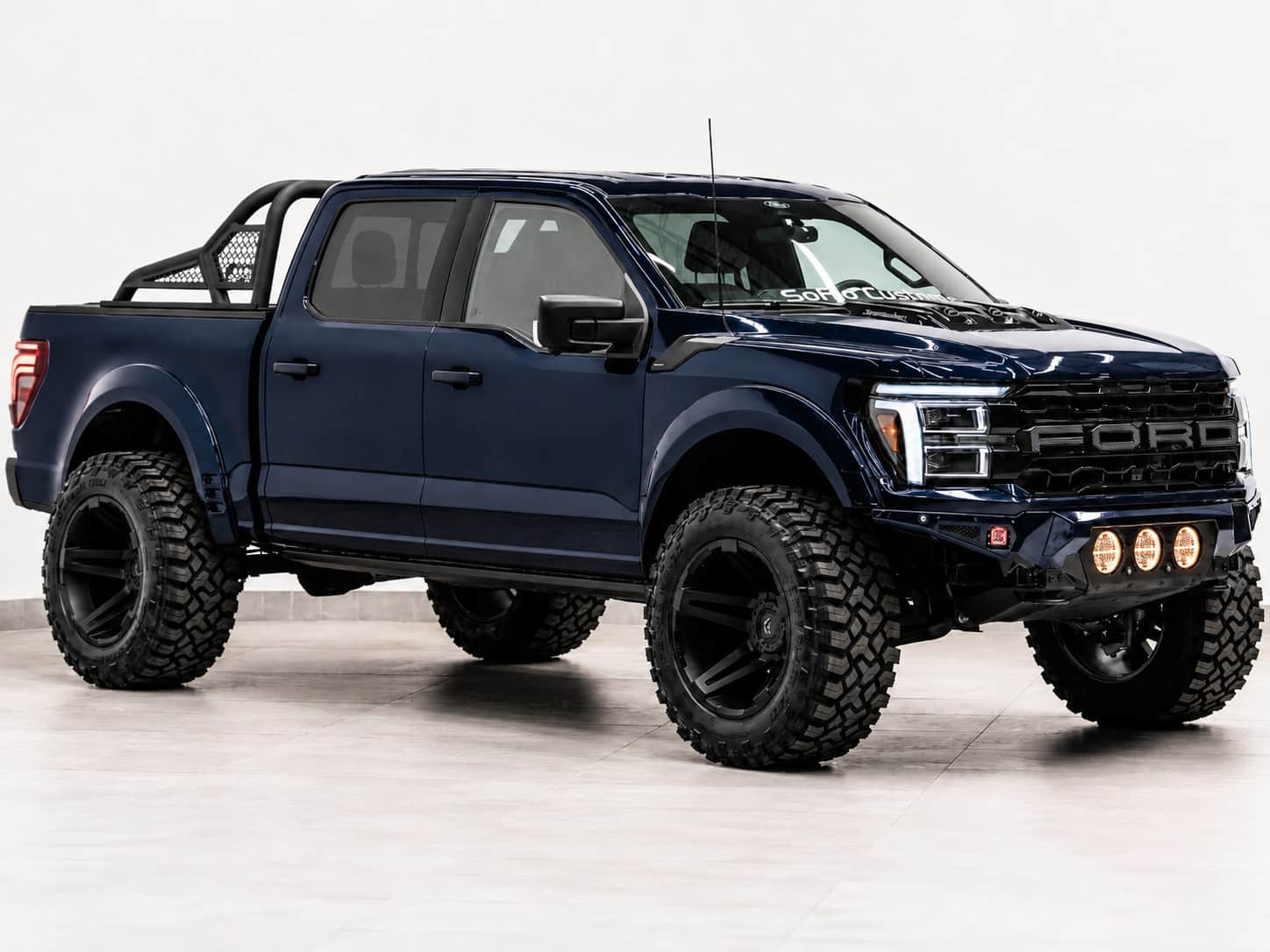 2025 FORD F-150 4X4 LARIAT