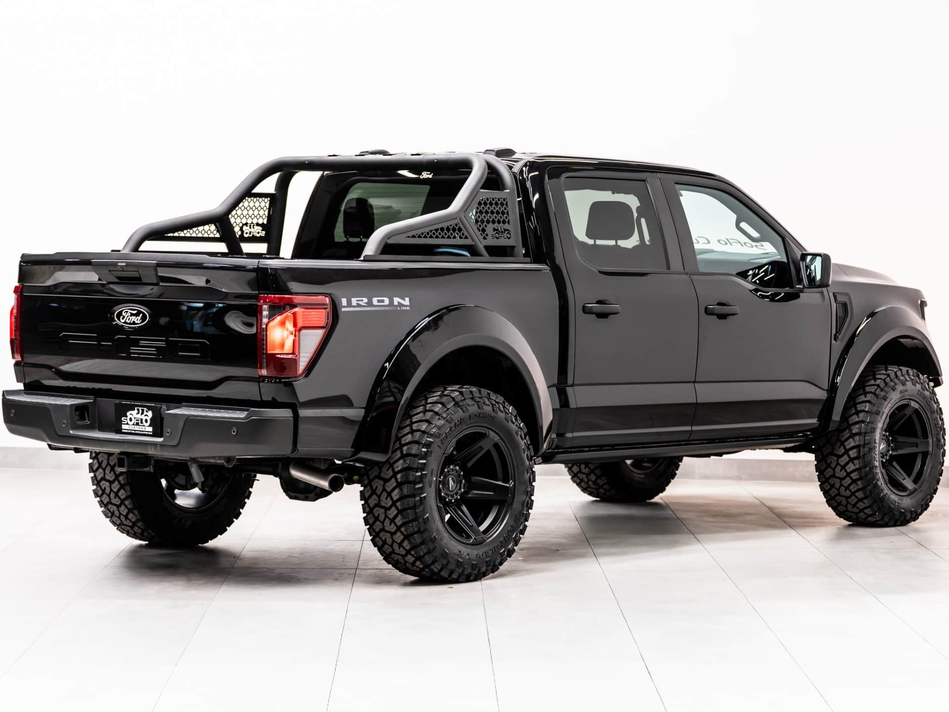 2025 FORD F-150 4X4