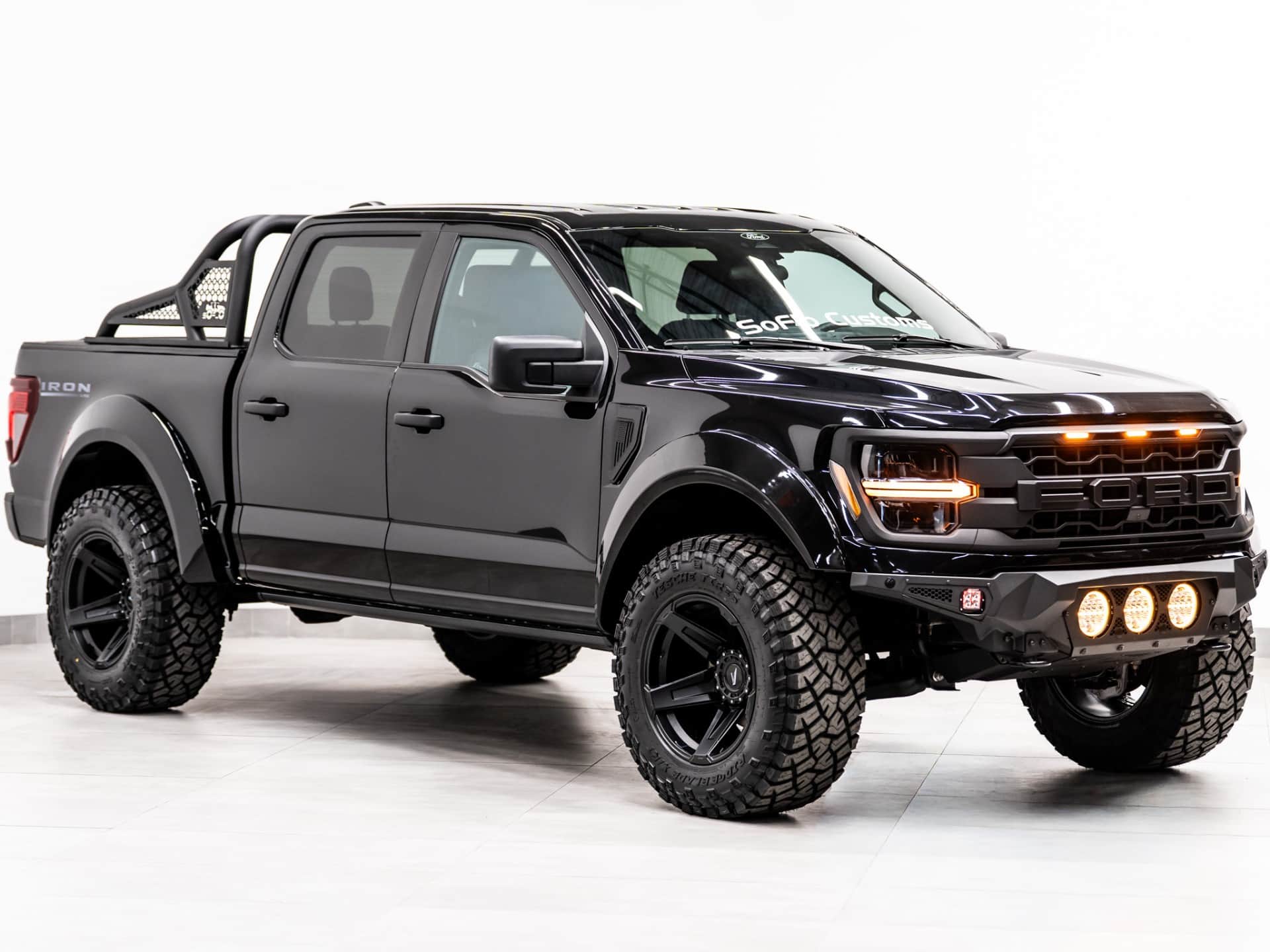 2025 FORD F-150 4X4