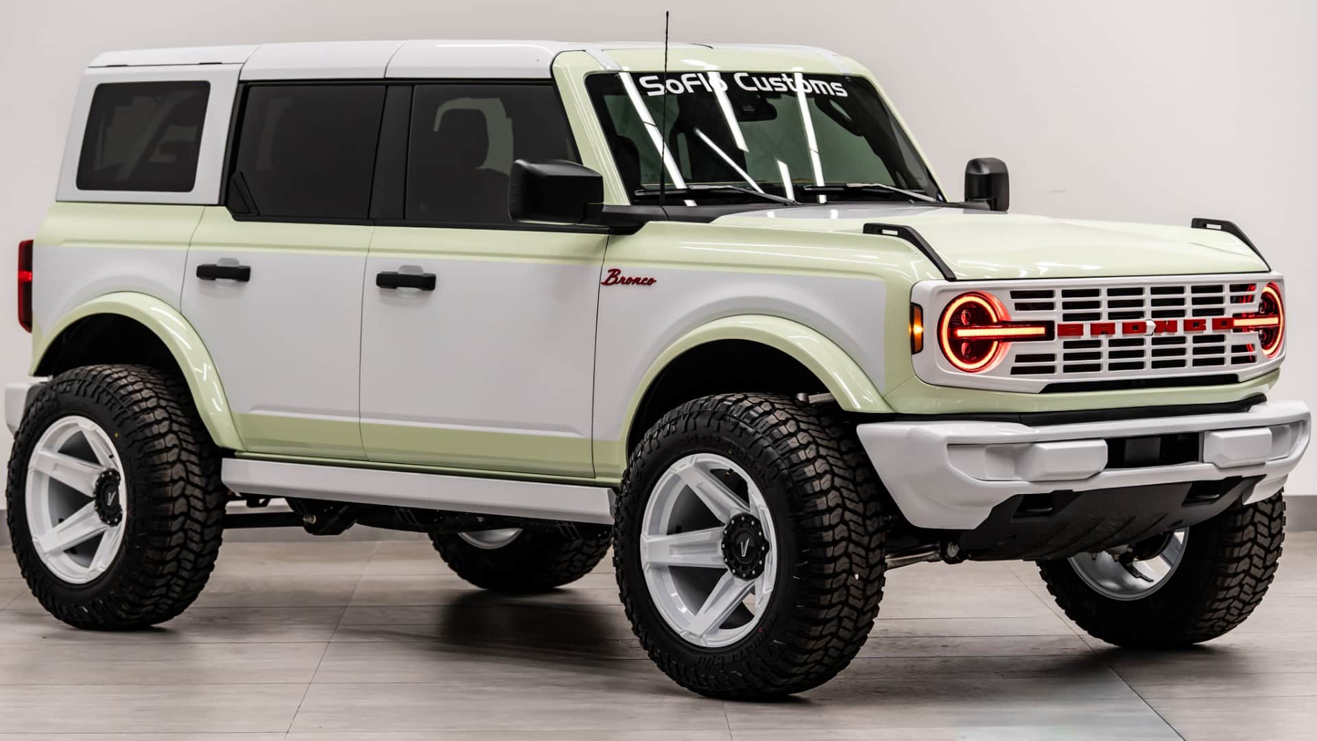 2026 FORD BRONCO 4X4