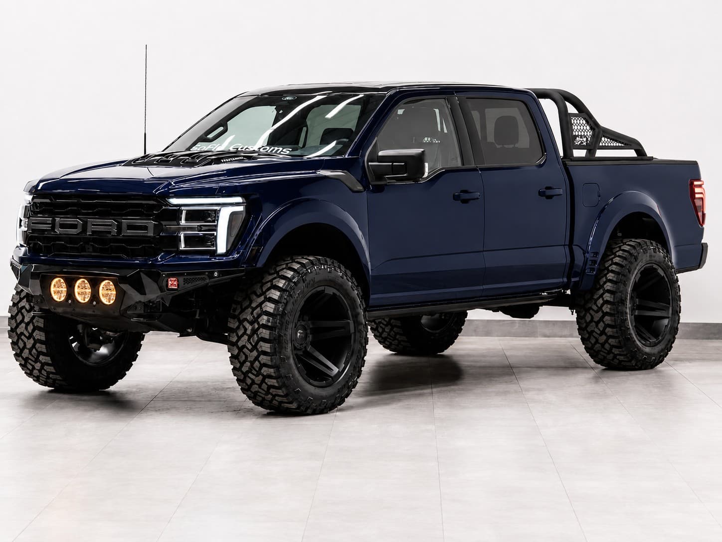 2025 FORD F-150 4X4 LARIAT
