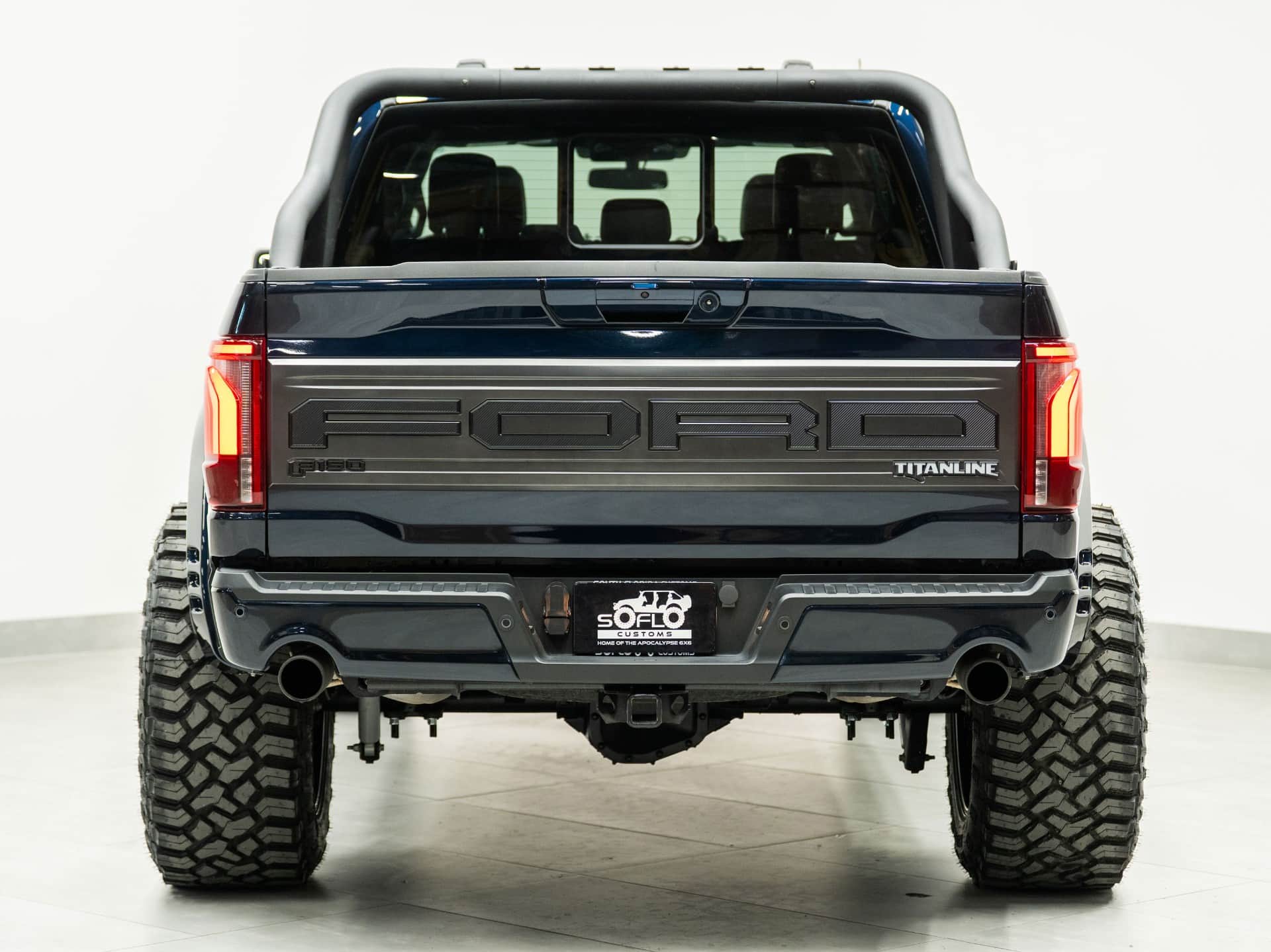 2025 FORD F-150 4X4 LARIAT