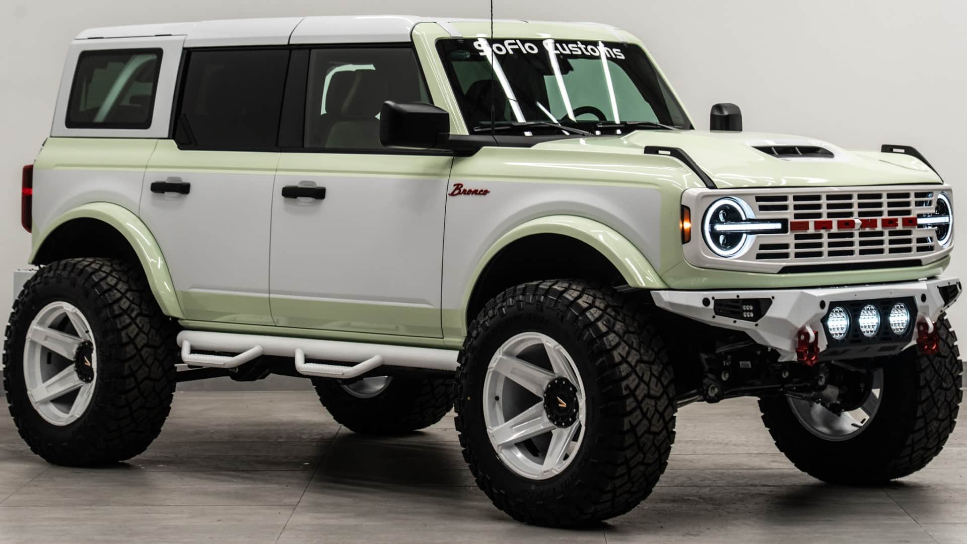 2026 FORD BRONCO 4X4
