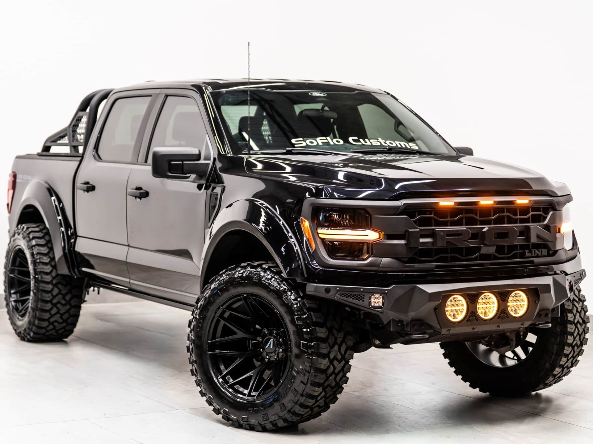 2025 FORD F-150 4X4