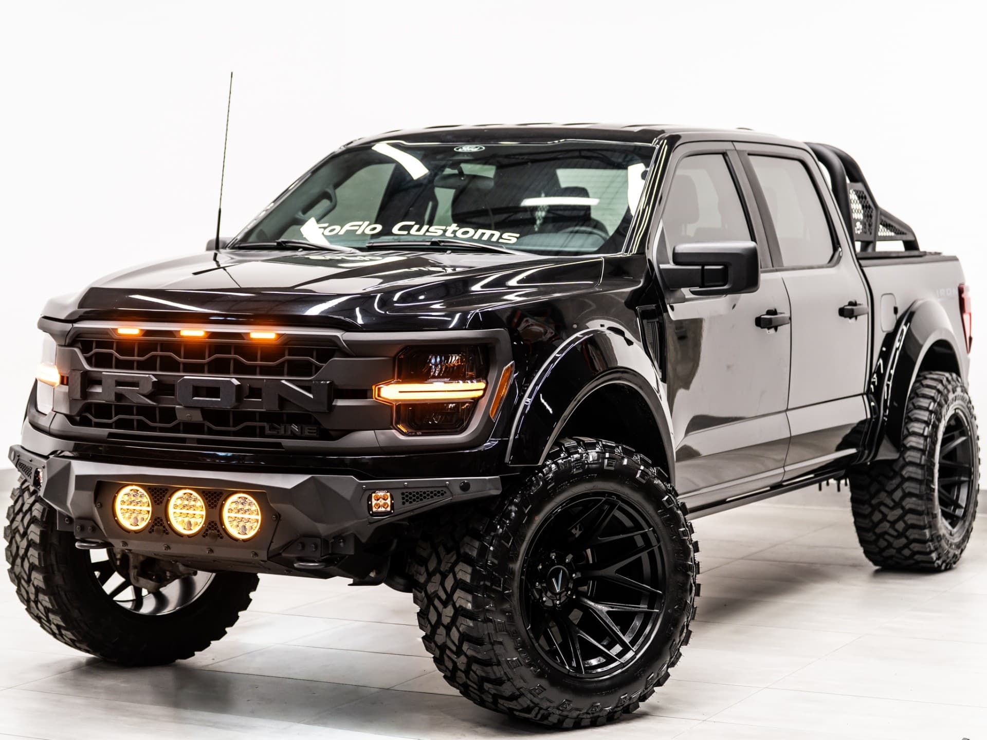 2025 FORD F-150 4X4
