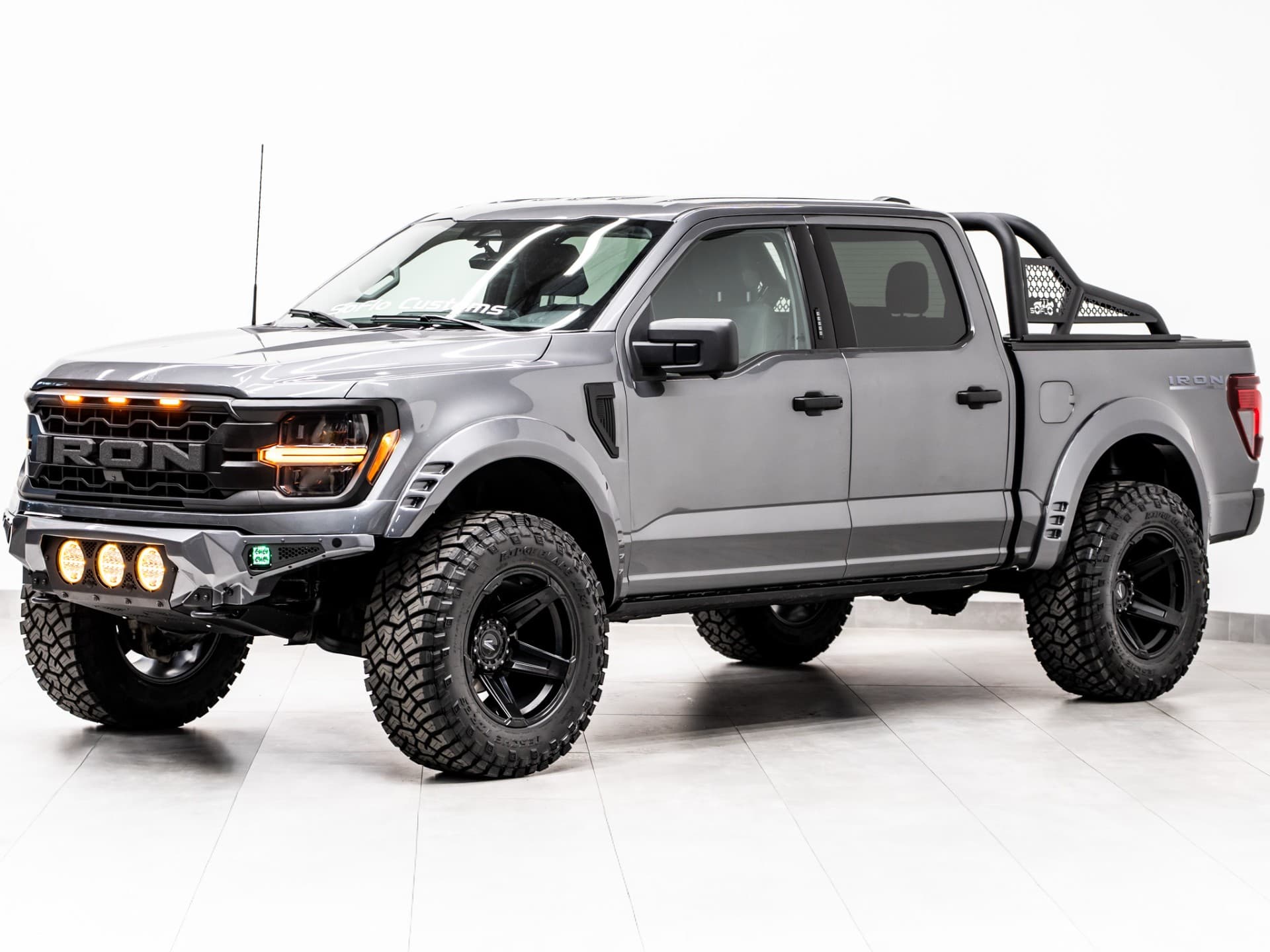2025 FORD F-150 4X4