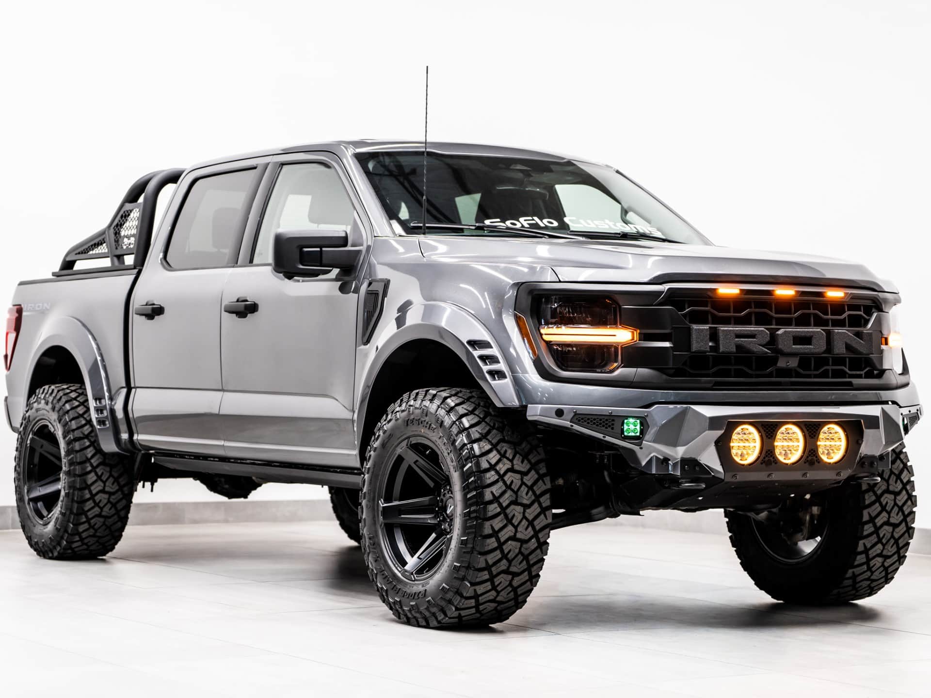 2025 FORD F-150 4X4