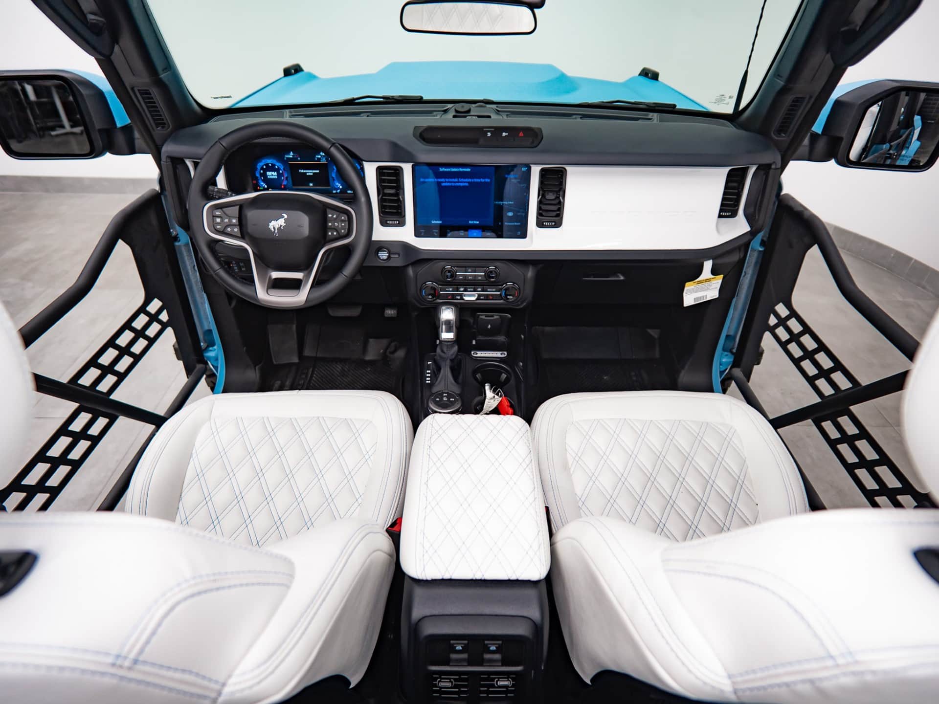 2025 FORD BRONCO 4X4