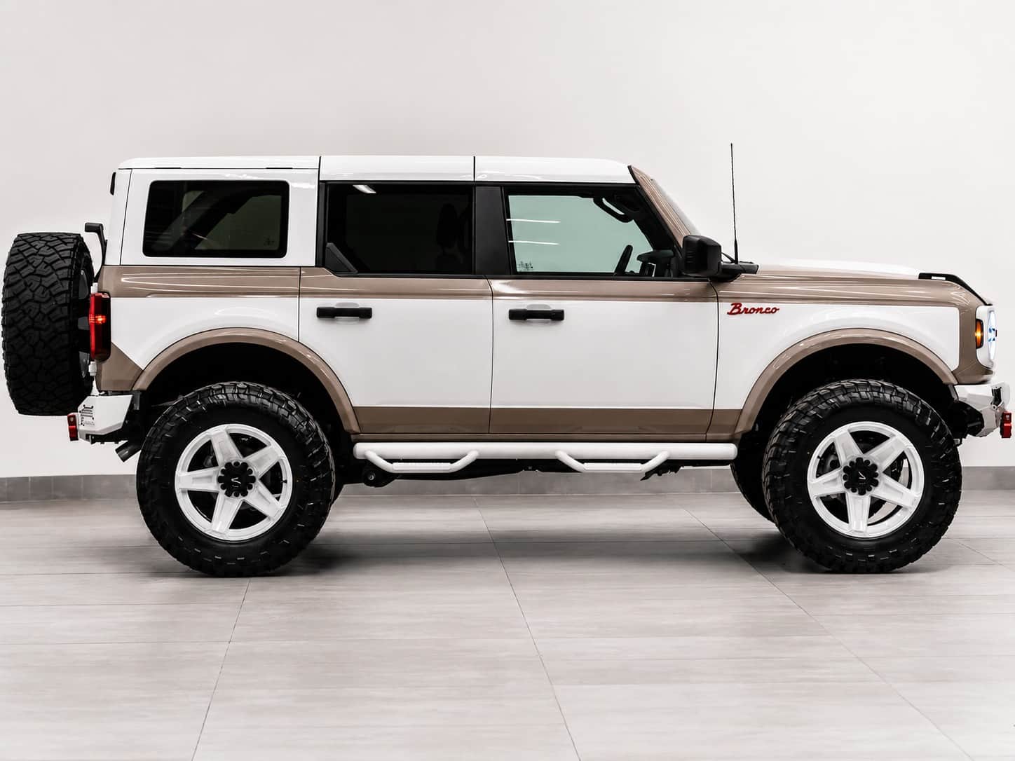 2026 FORD BRONCO 4X4