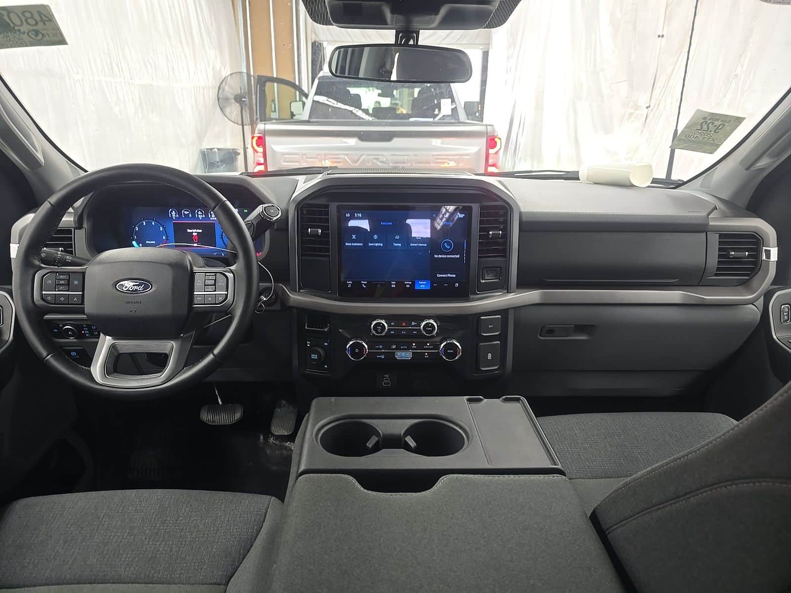 2025 FORD F-150 4X4
