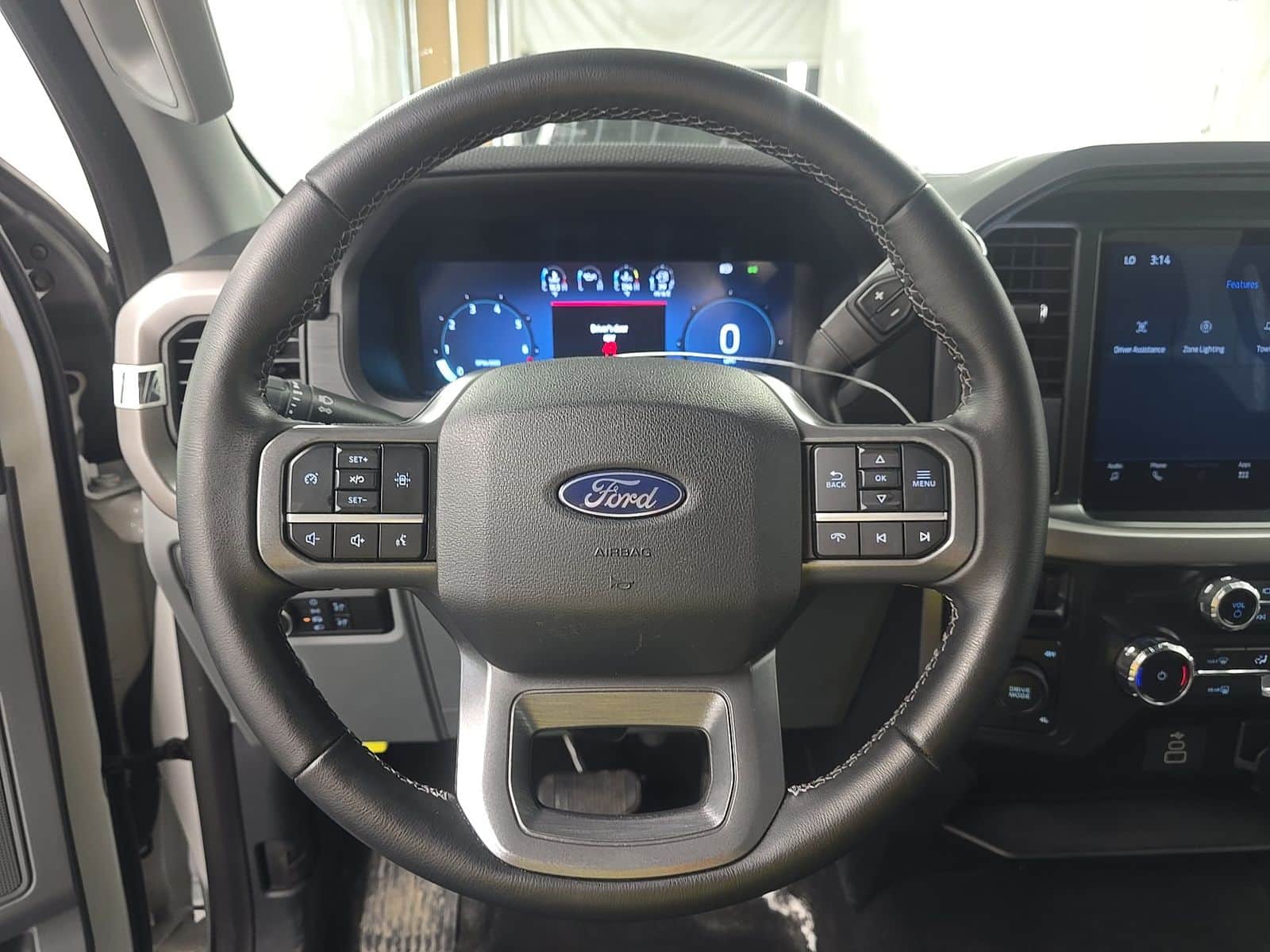 2025 FORD F-150 4X4