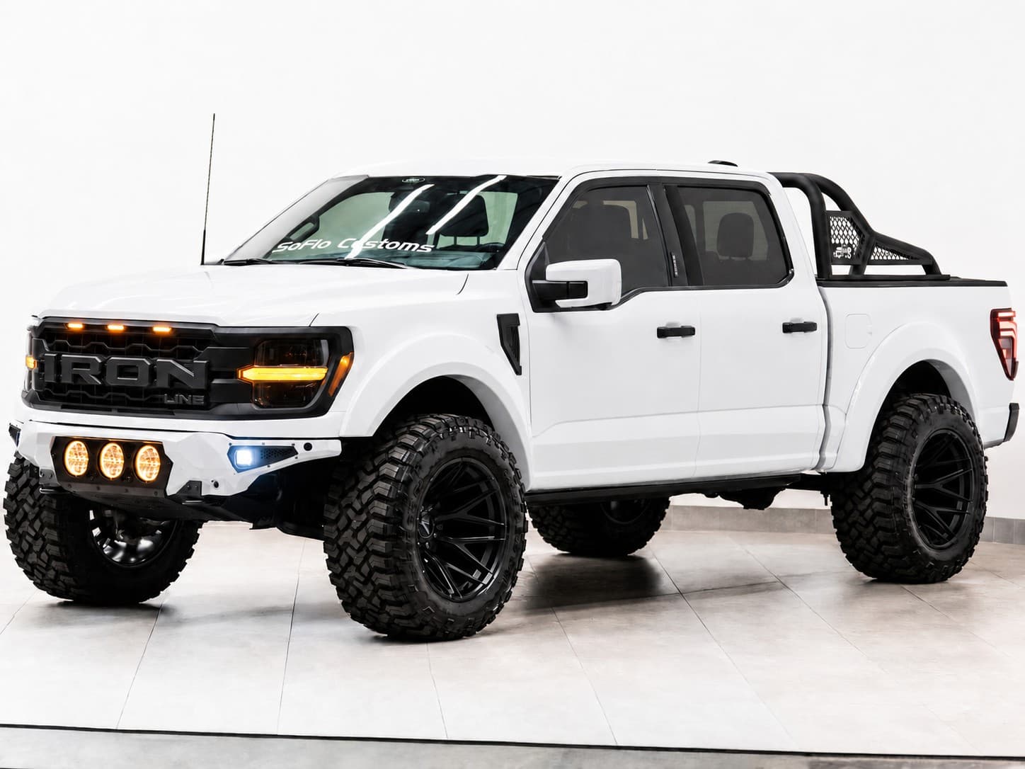 2025 FORD F-150 4X4